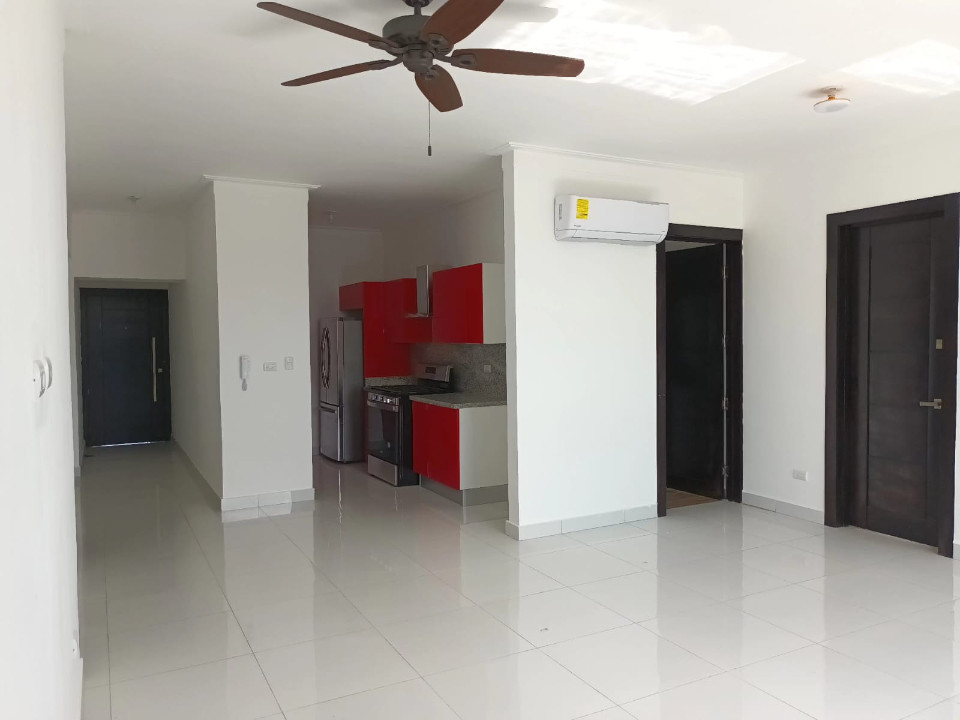 apartamentos - Alquiler Apartamento  Linea Blanca Av. Sarasota 1