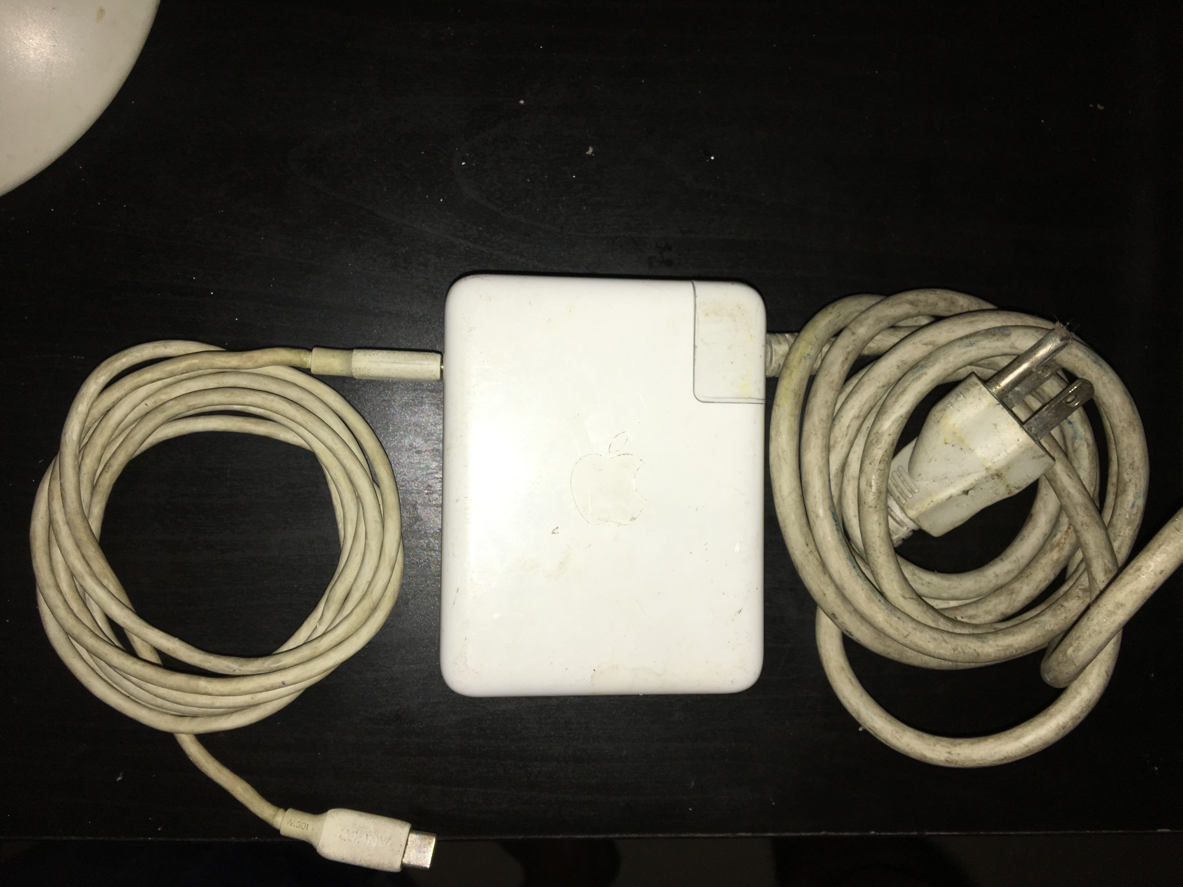 computadoras y laptops - Apple Cargador  40W USB-C para MacBook Pro, Air