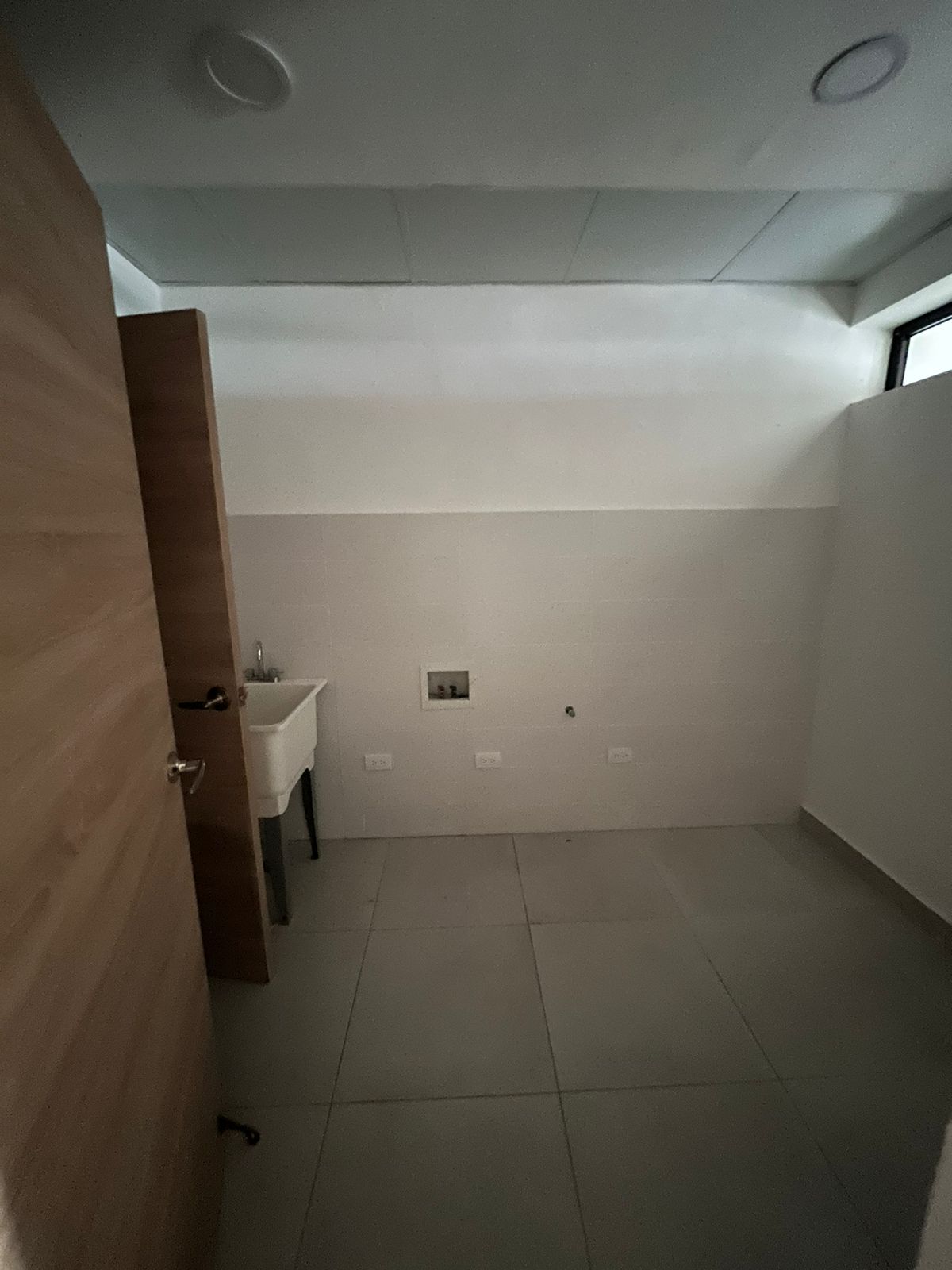 apartamentos - Elegante apartamento nuevo a estrenar 8