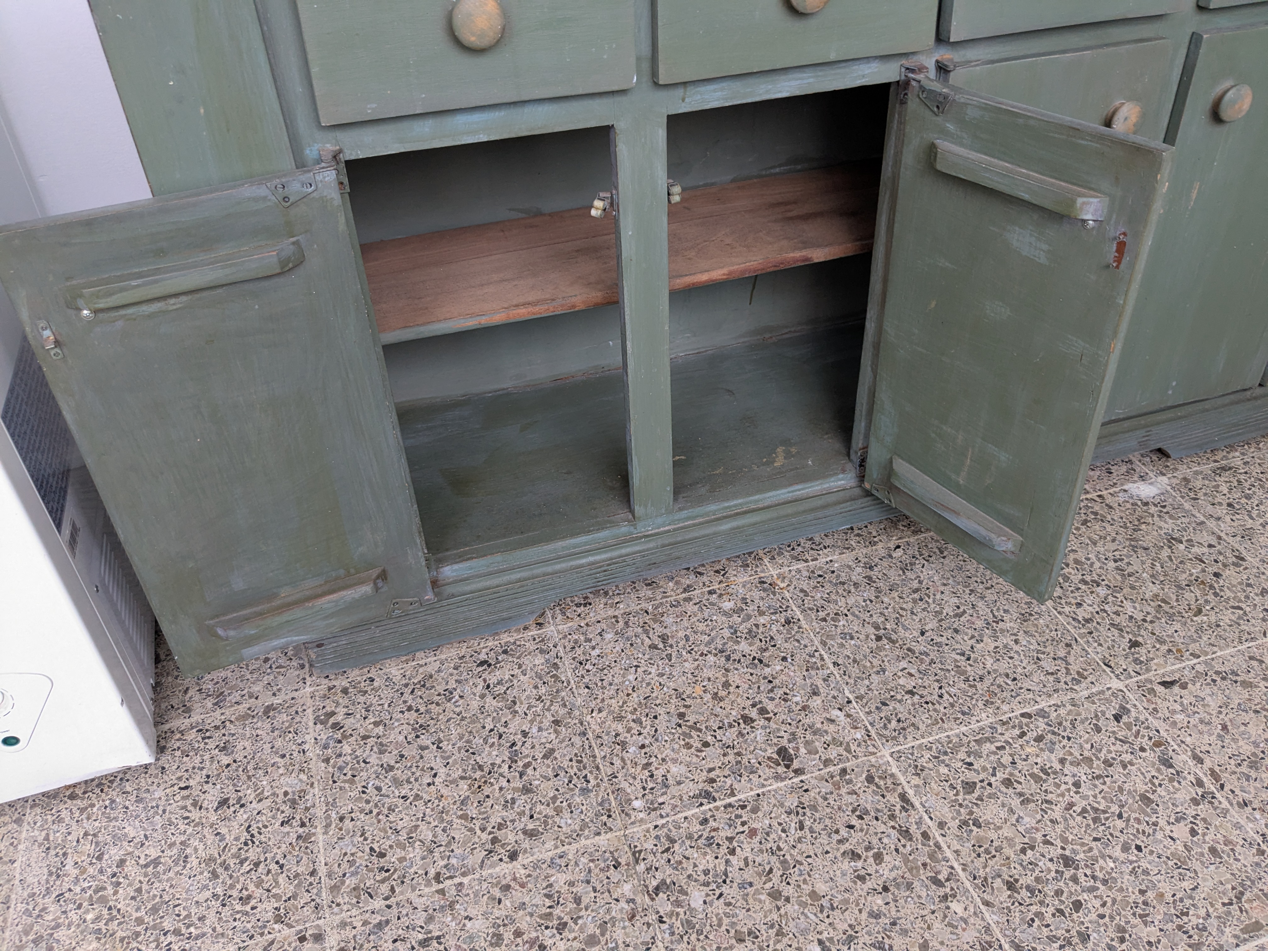 muebles y colchones - Vitrina vintage 1