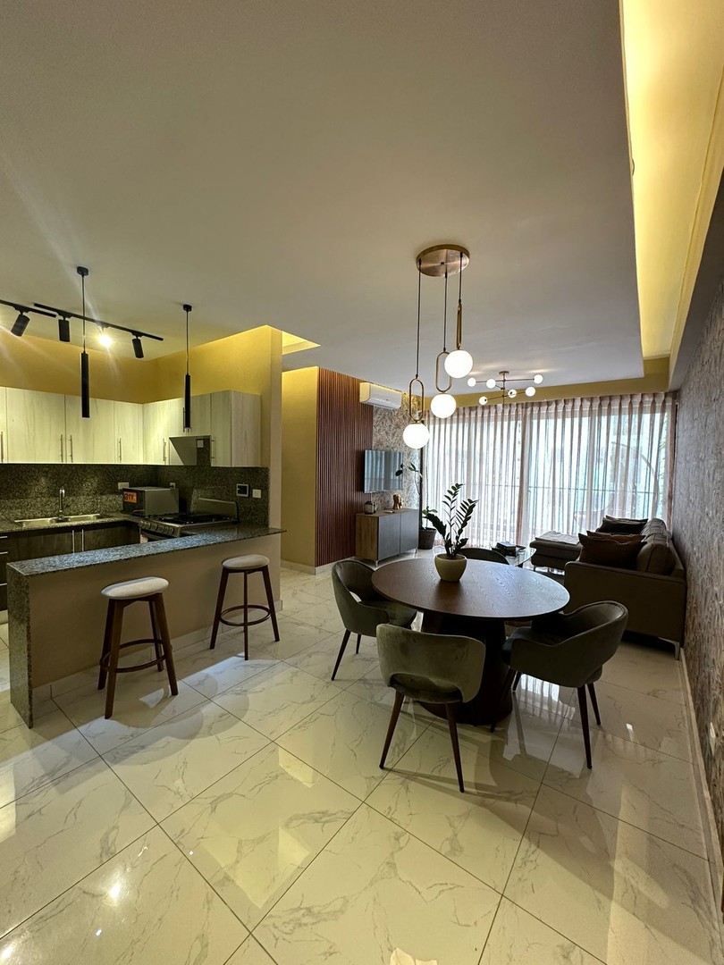 apartamentos - Apartamento de 2 habitaciones amueblado en venta en Evaristo Morales 3