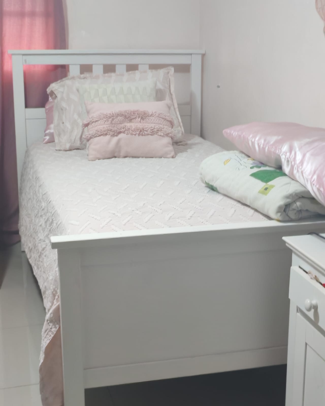 muebles y colchones - Cama twin de nlño