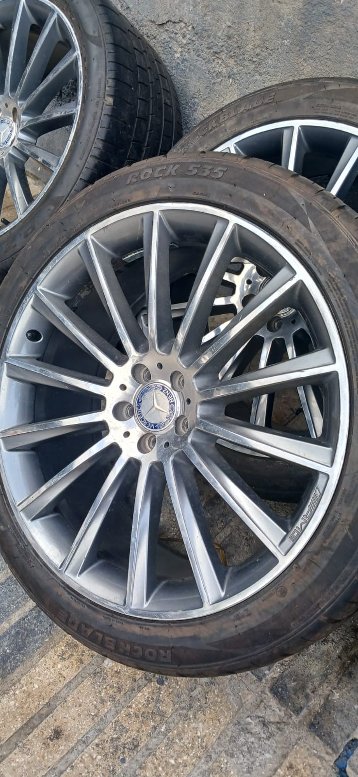 accesorios para vehiculos - 4 Aros mercedes benz original AMG #22 con gomas 2