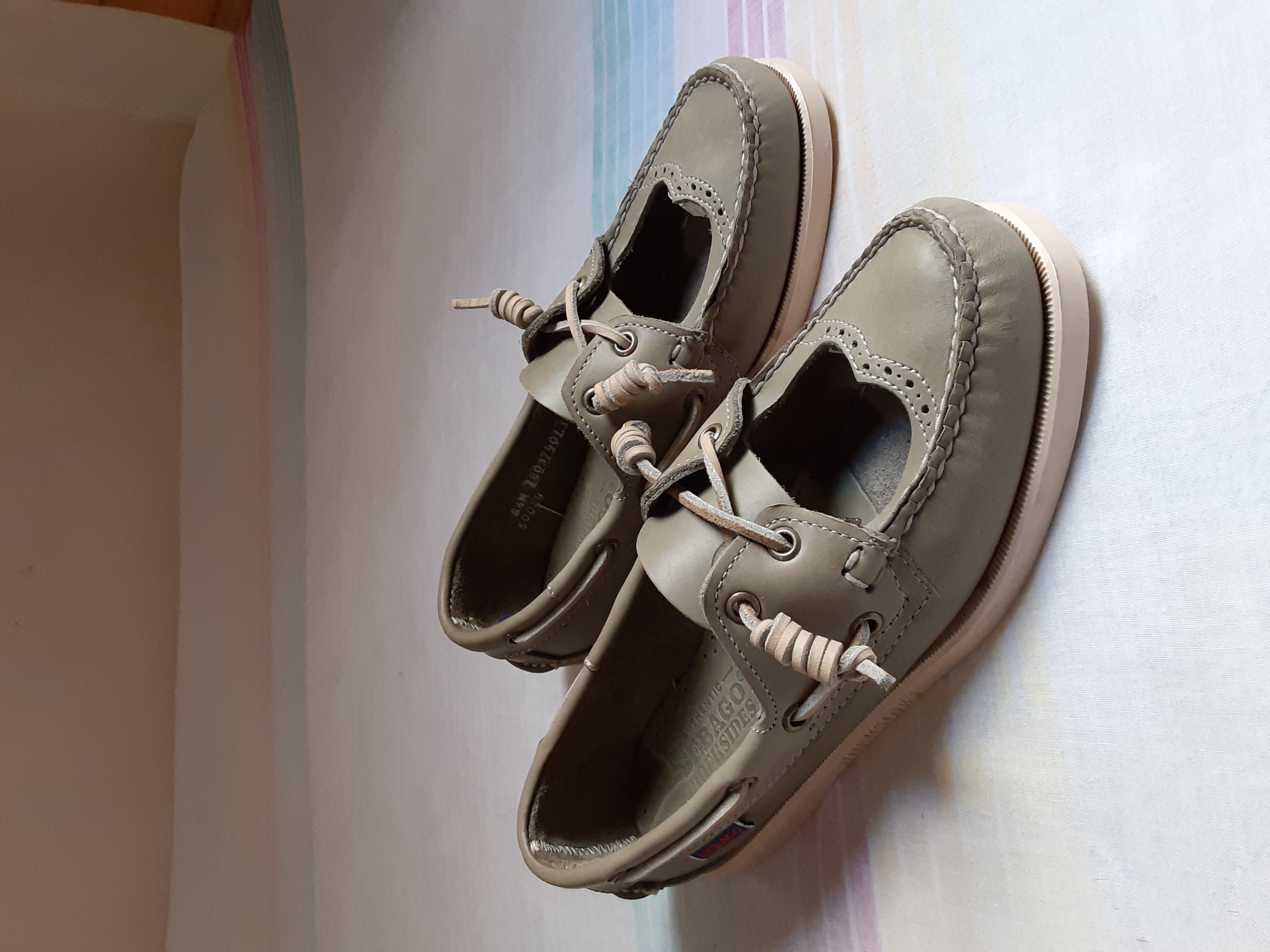 zapatos para mujer - Zapato informal de mujer.   Size: 8.5 M 2