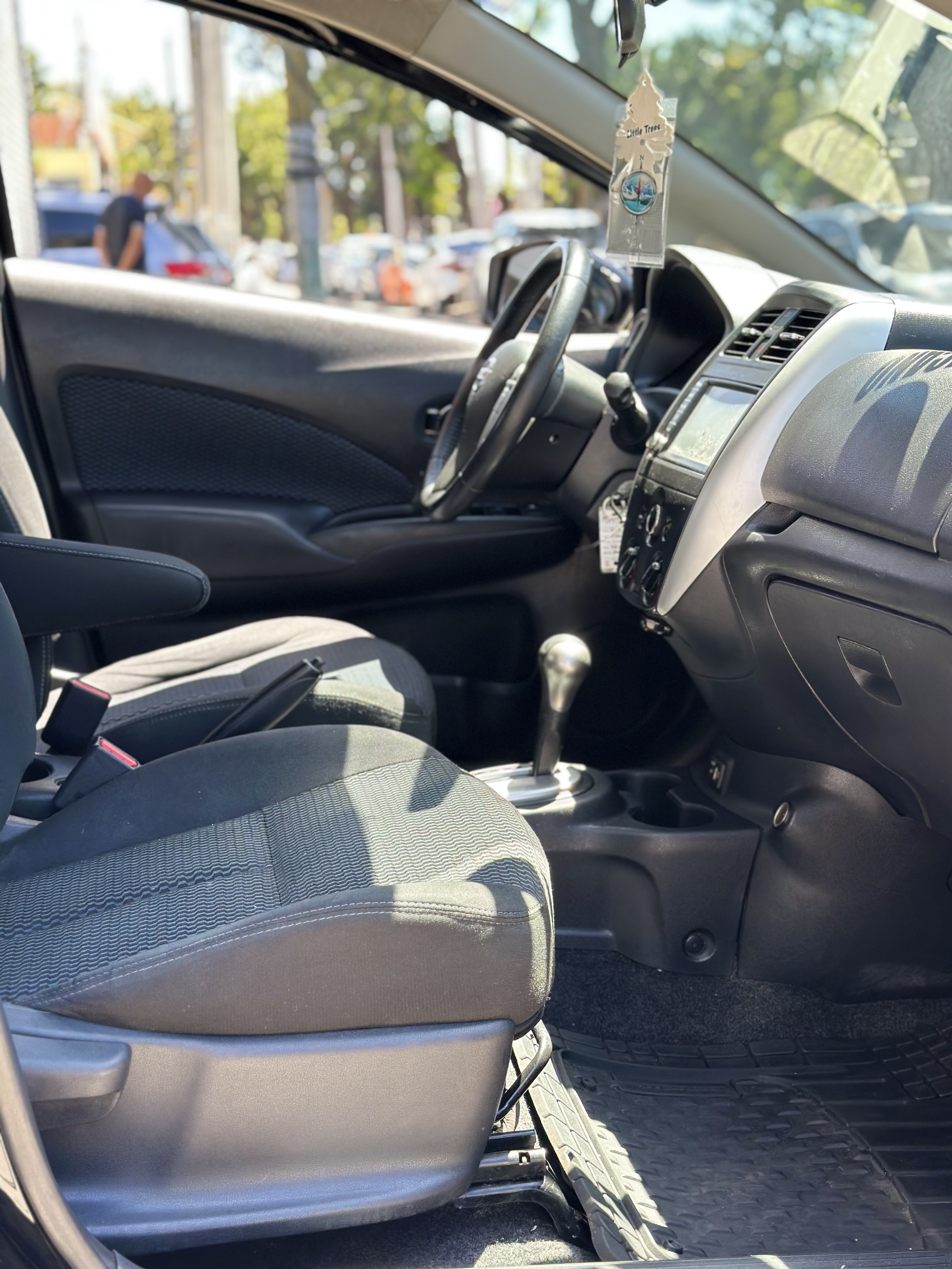 carros - 2019 NISSAN VERSA NOTE SV CLEAN CARFAX 4