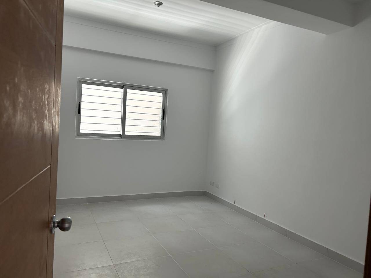 apartamentos - Venta de apartamentos en Torre , Evaristo Morales  4