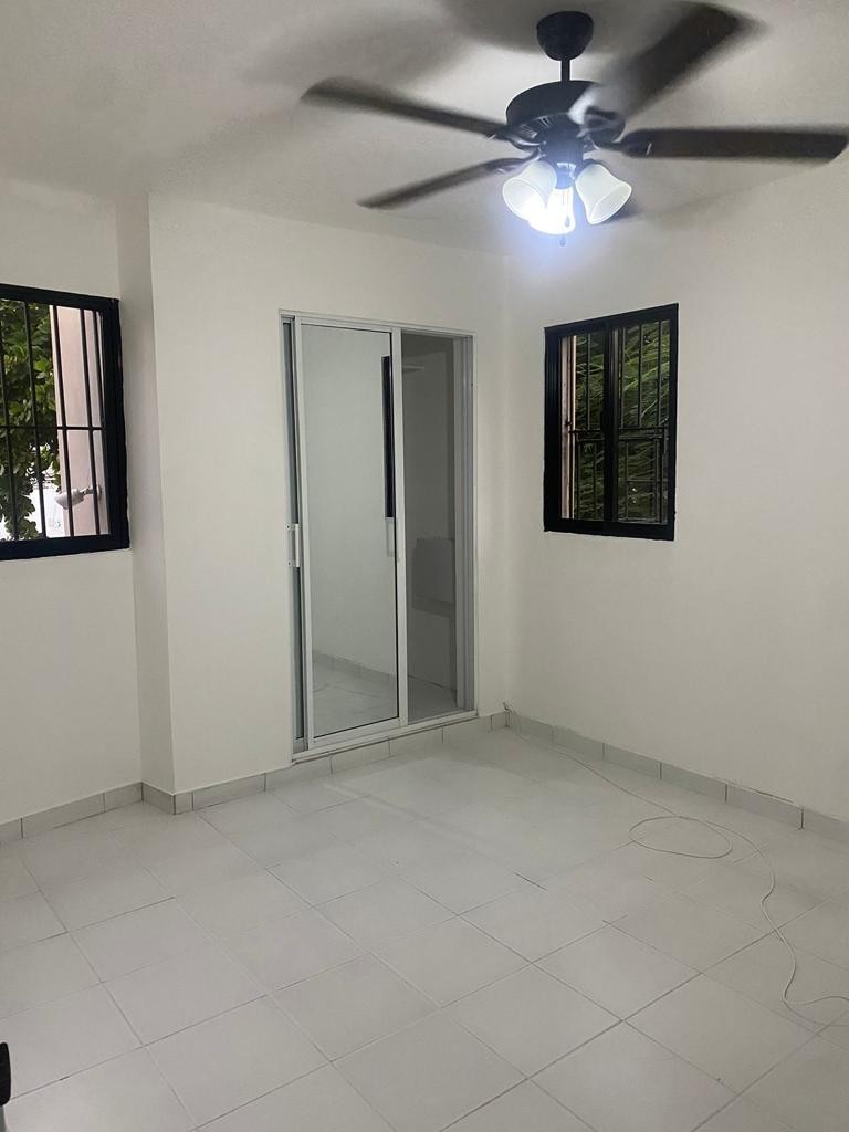 apartamentos - Zona universitaria. Vendo apartamento. 2