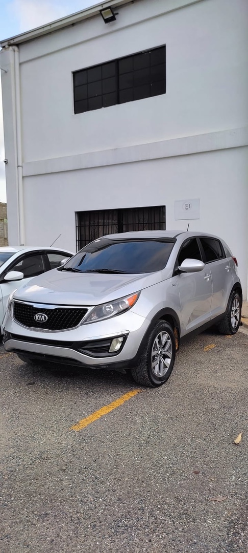 jeepetas y camionetas - Kia Sportage 4x4 2015, versión americana. LX 0