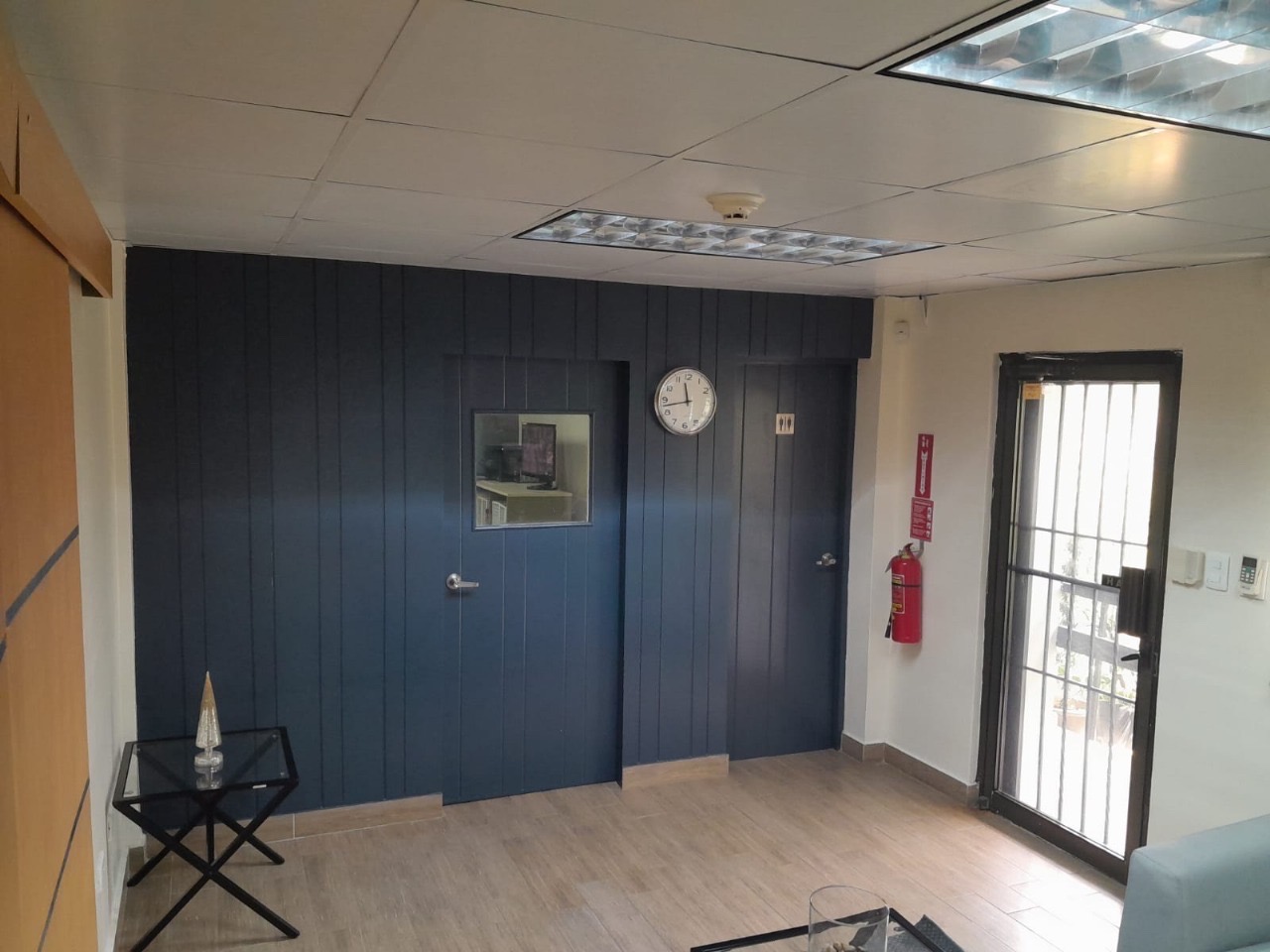 oficinas y locales comerciales - LOCAL COMERCIAL  8