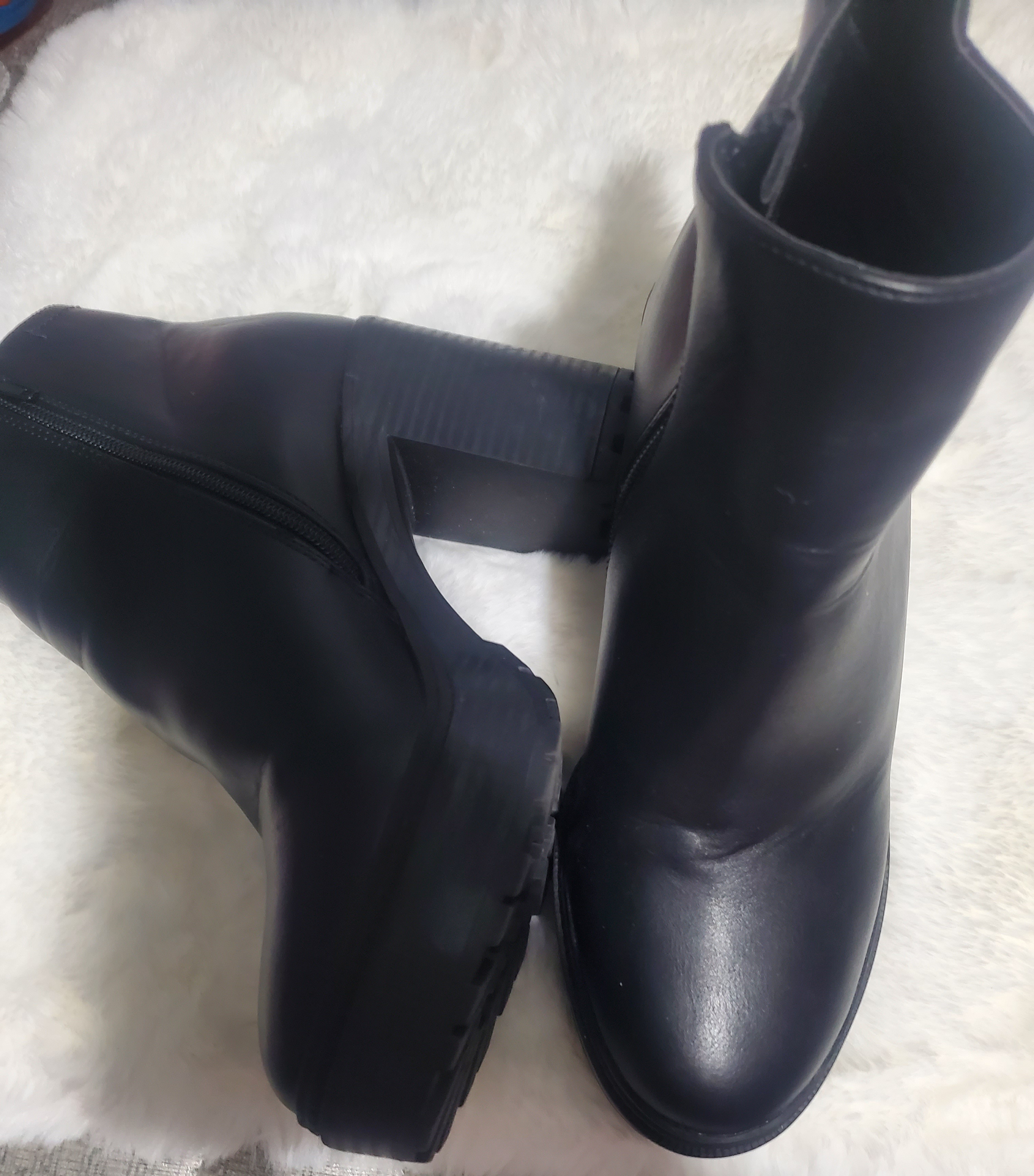 zapatos para mujer - Botas para Damas Atrevidas. 0
