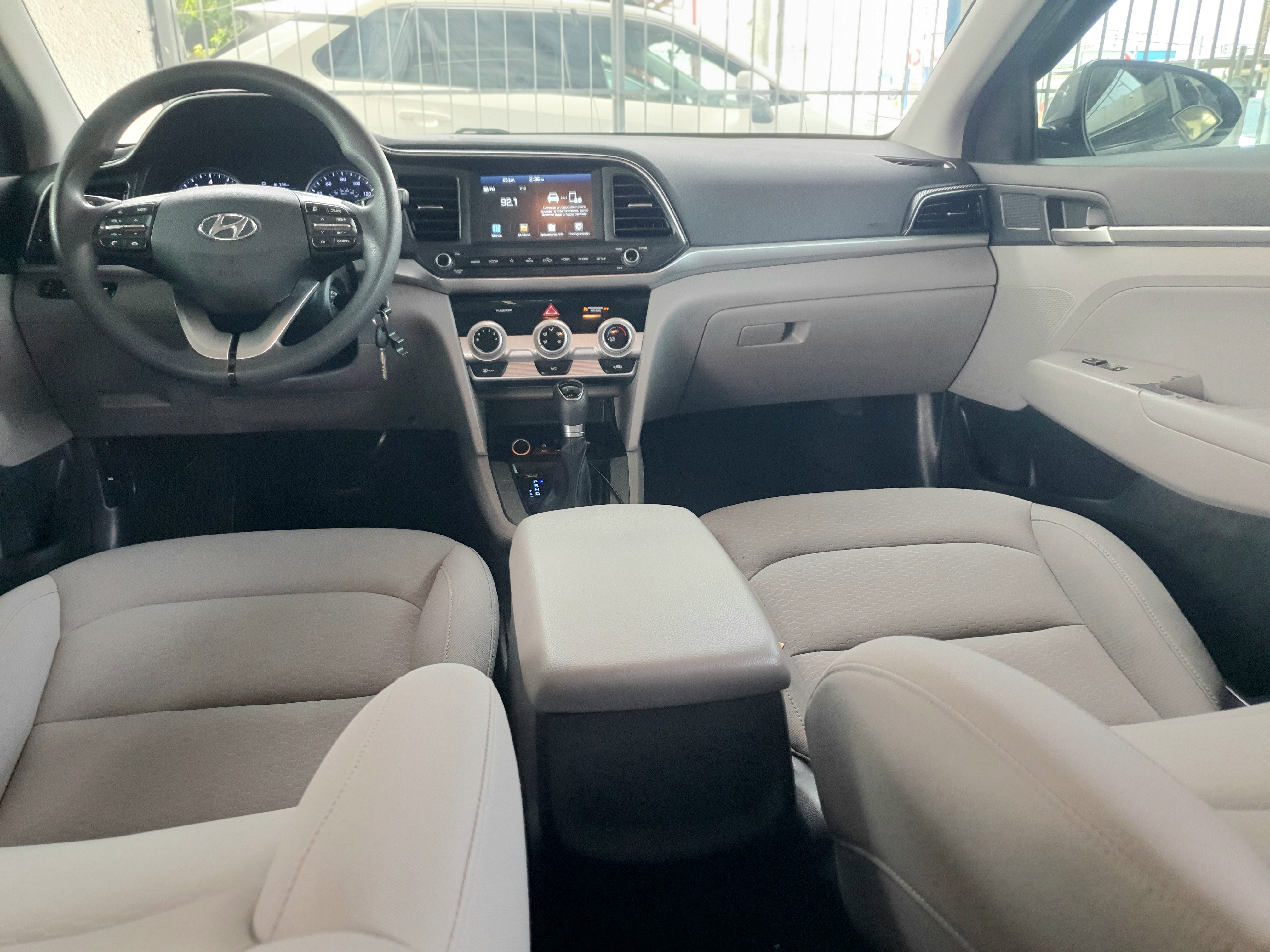 carros - HYUNDAI ELANTRA SEL 2019 RECIEN IMPORTADO  5