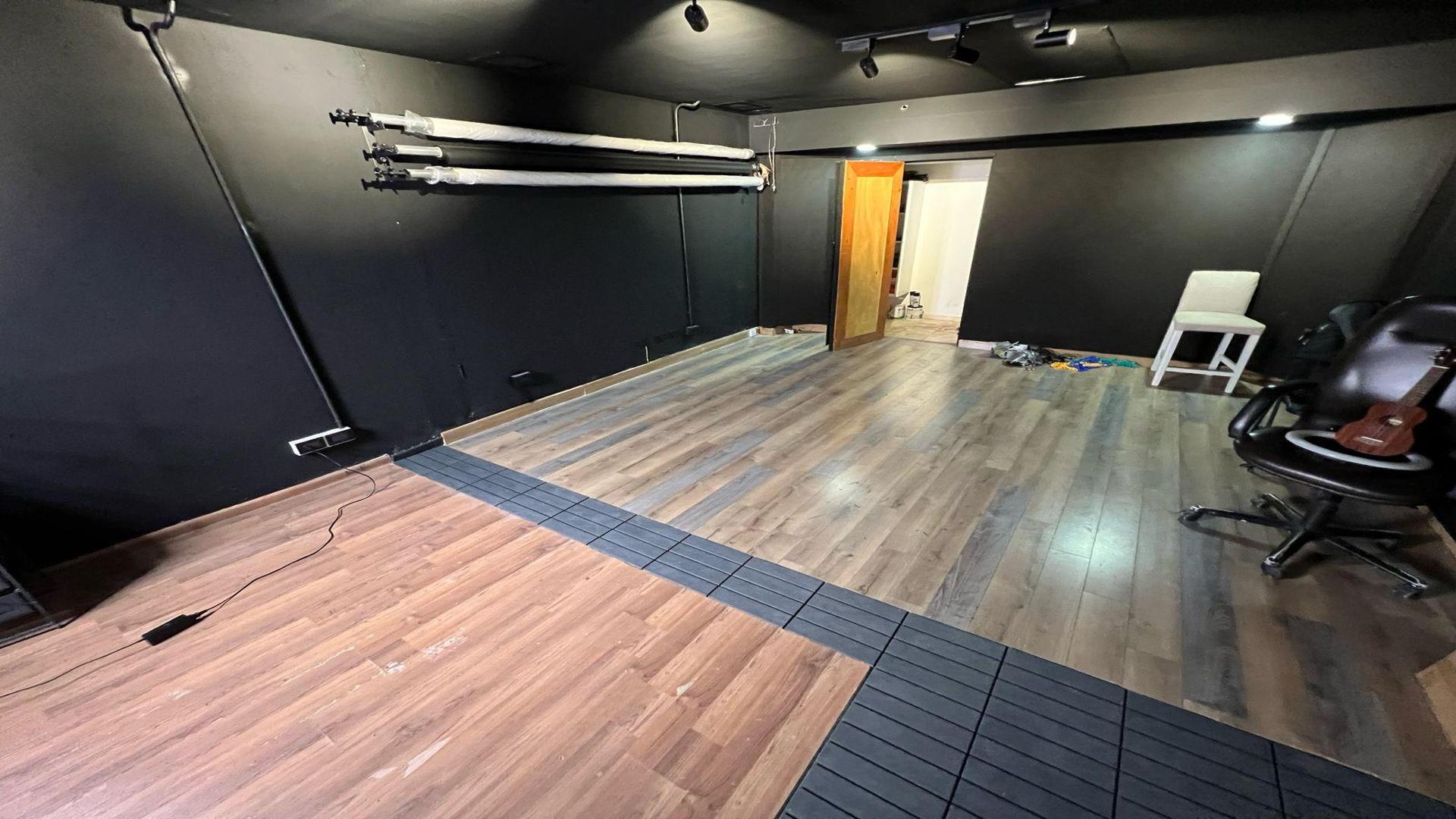 oficinas y locales comerciales - Local en Plaza Comercial en Av Churchill, Piantini