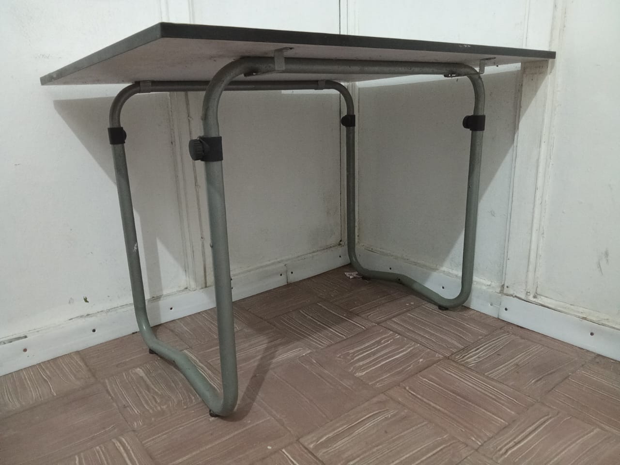 muebles y colchones - Mesa de dibujos y más  1