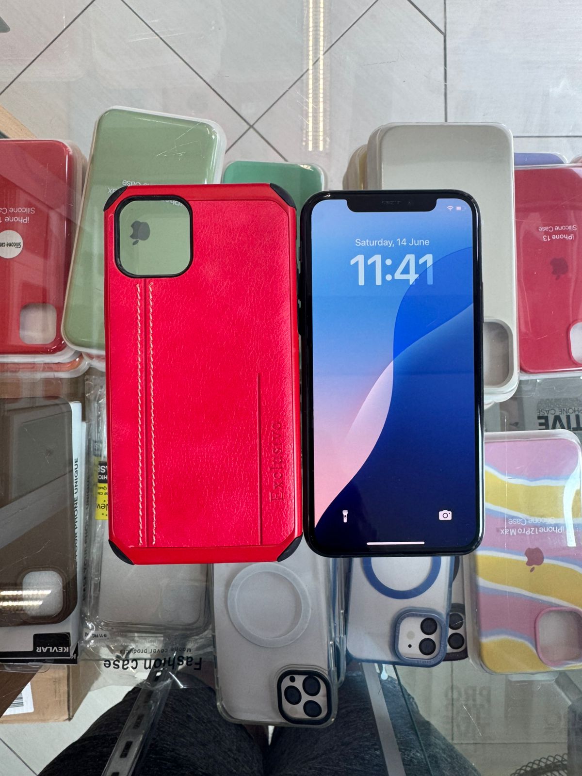 celulares y tabletas - iphone 11 pro verde 256 GB Desbloqueado. 1