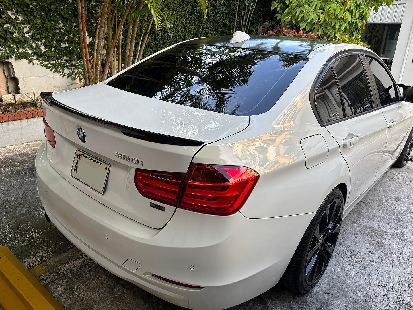 carros - Precioso BMW 320i 2013 solo 43K millas US$13,000 6