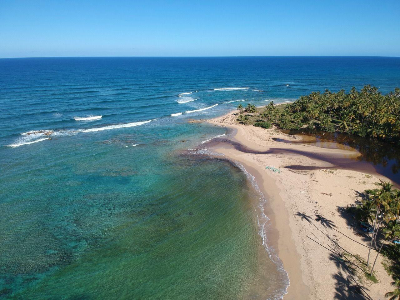 solares y terrenos - Solar con Playa en Miches de 175mil m2