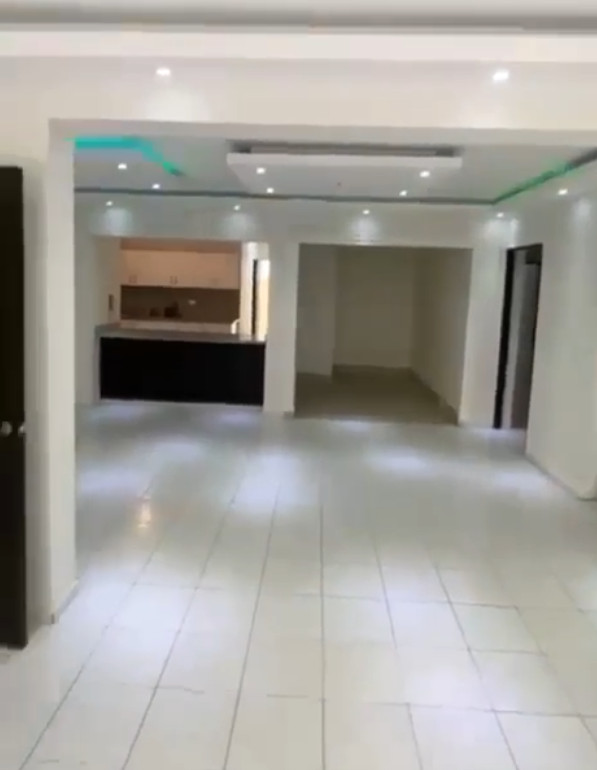 apartamentos - Apartamento clasico 1er piso en el  Millon  4