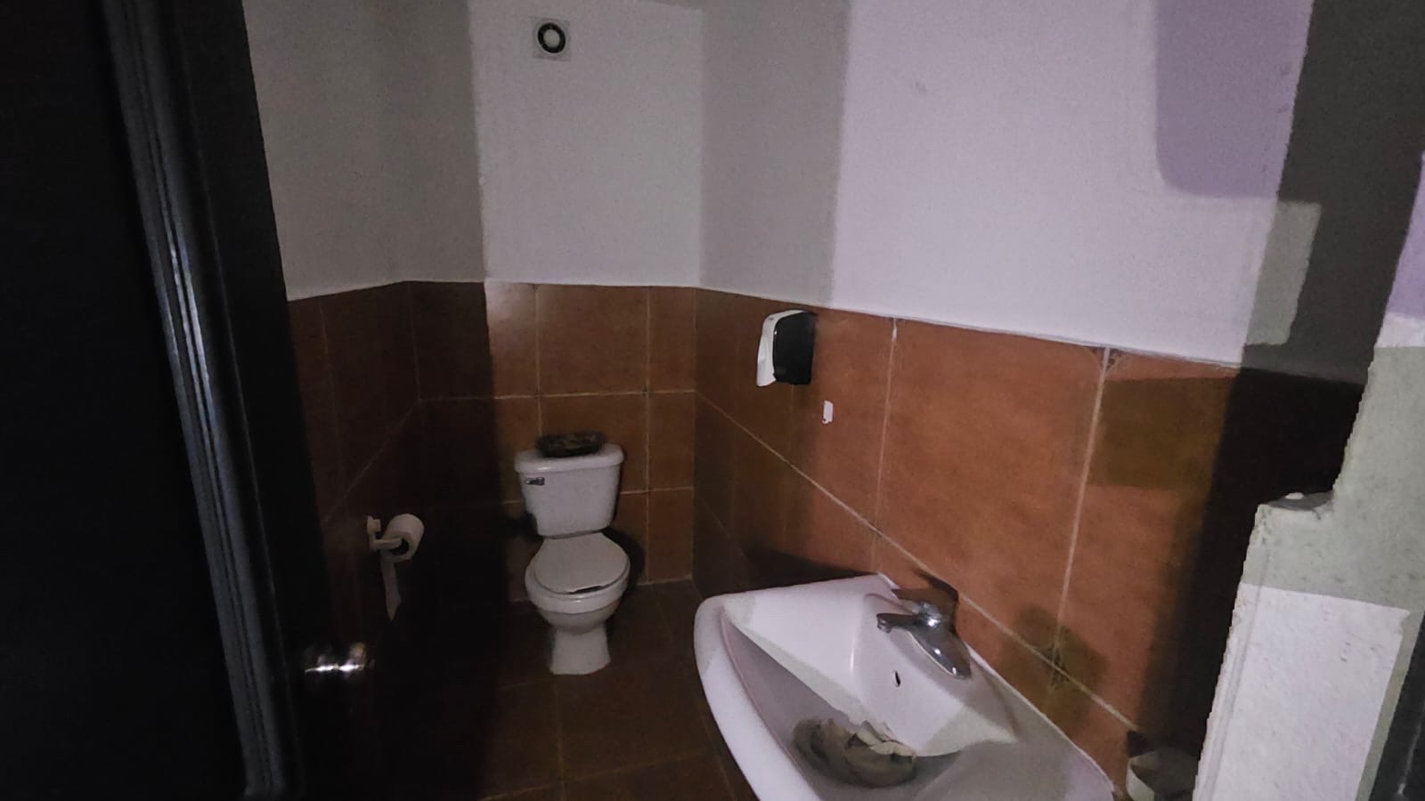 oficinas y locales comerciales - LOCAL COMERCIAL  6