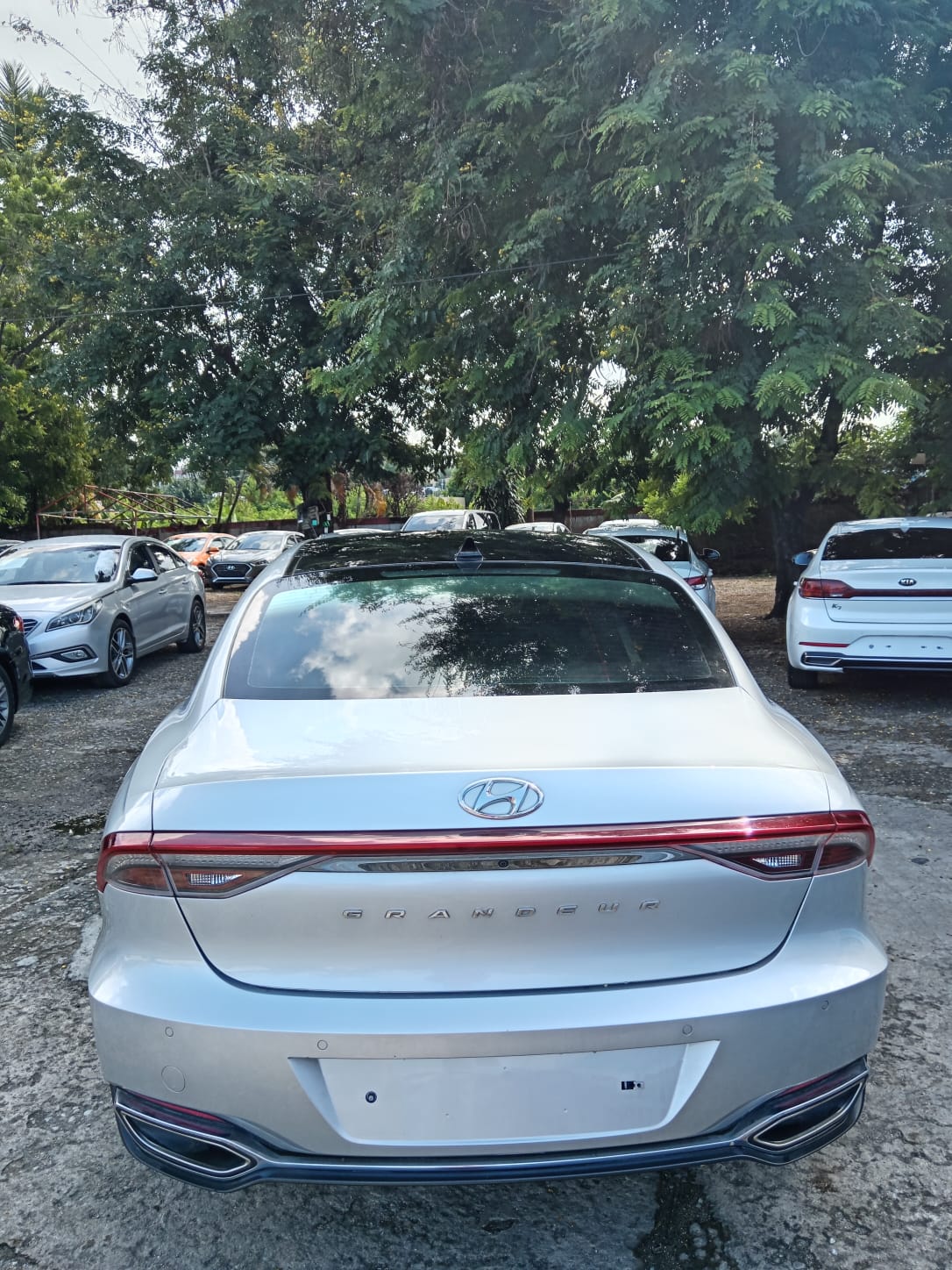 carros - HYUNDAI GRANDEUR 2020 GRIS 3