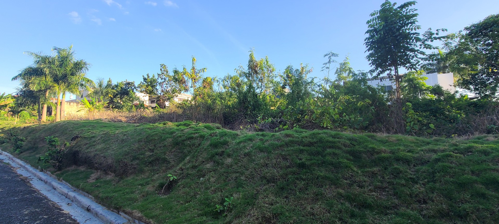 solares y terrenos - Solar en venta en Altos de Arroyo Hondo III de 1,000m2