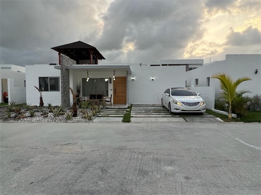 casas vacacionales y villas -  Villa en punta cana con piscina a 2 minutos del downtown zona turística 6