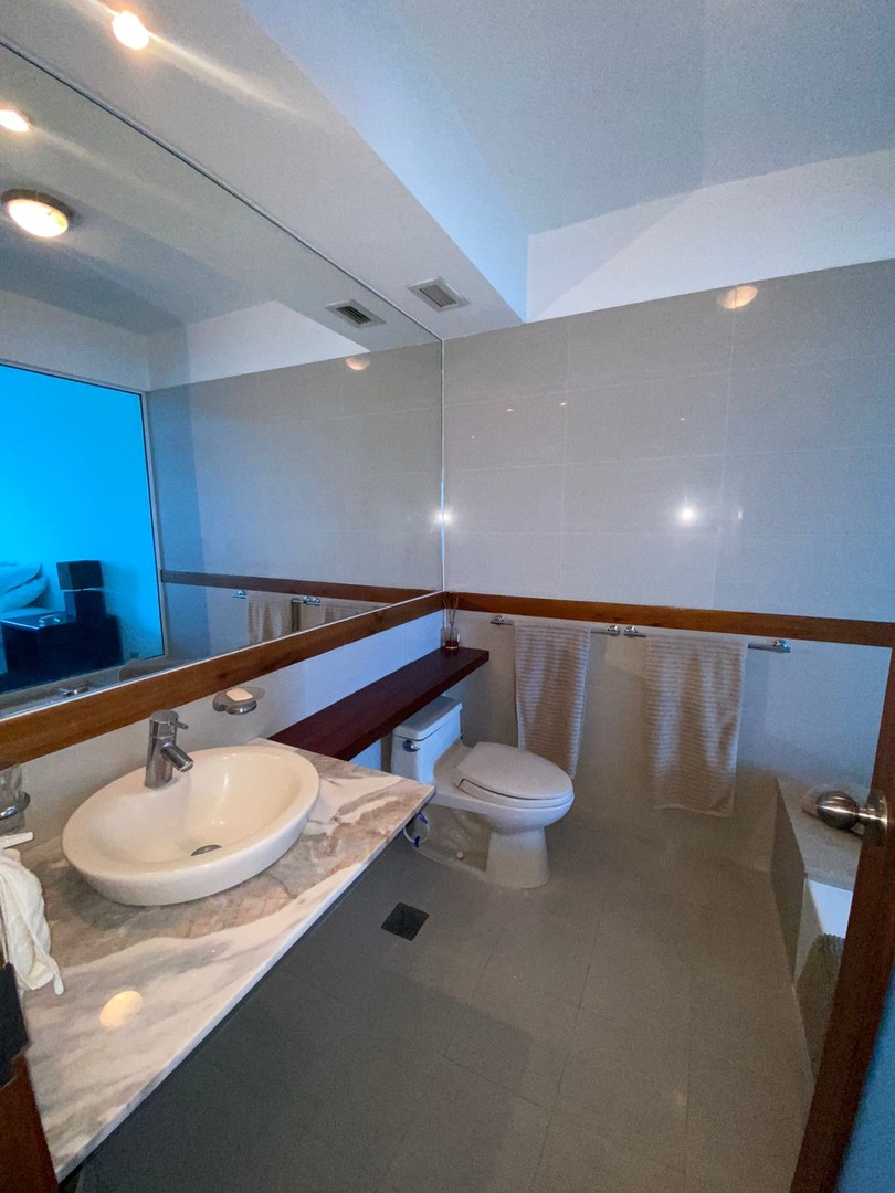 apartamentos - Se vende apartamento en Gazcue 4