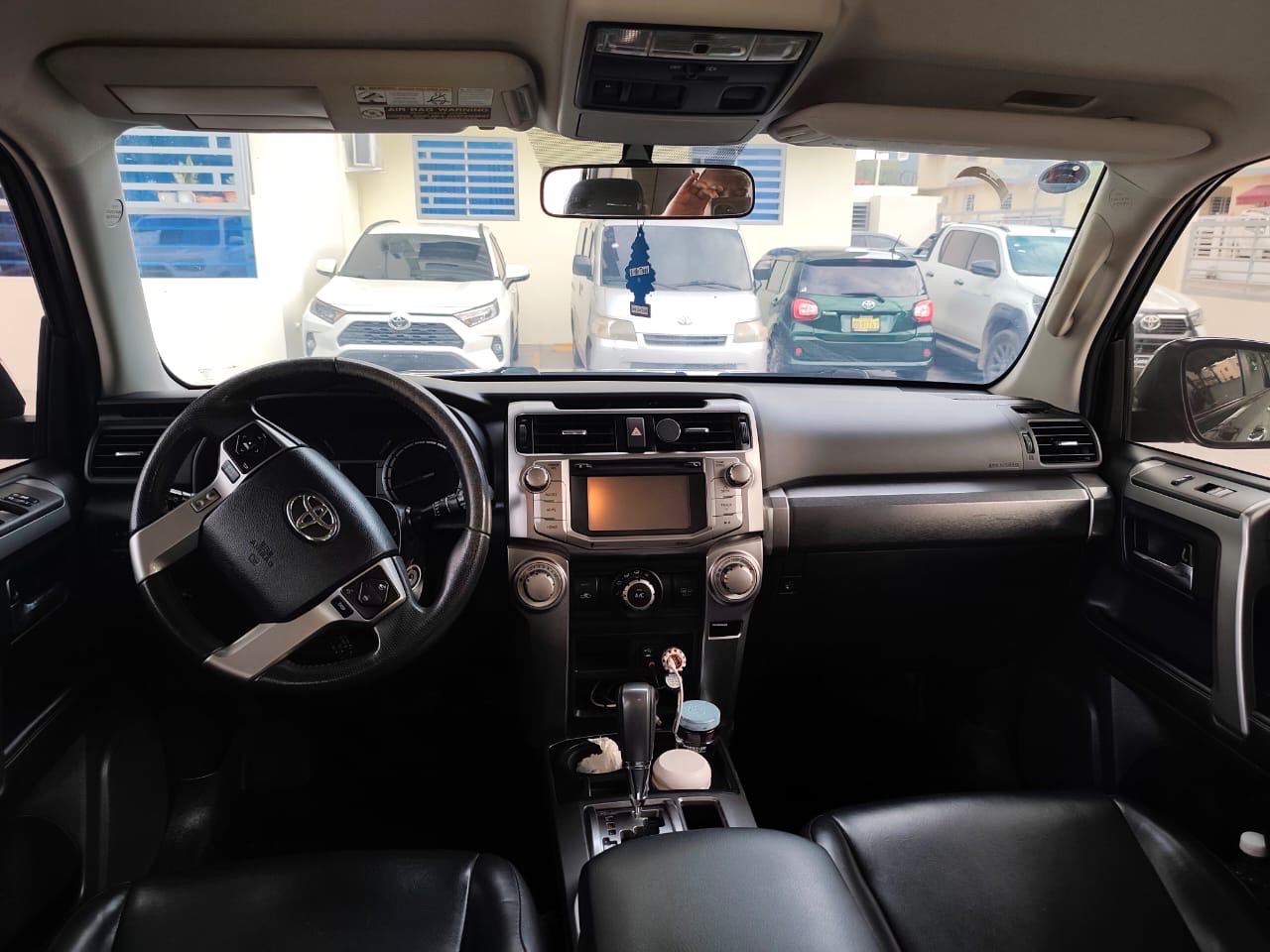 jeepetas y camionetas - Toyota runner sr5 2014 8
