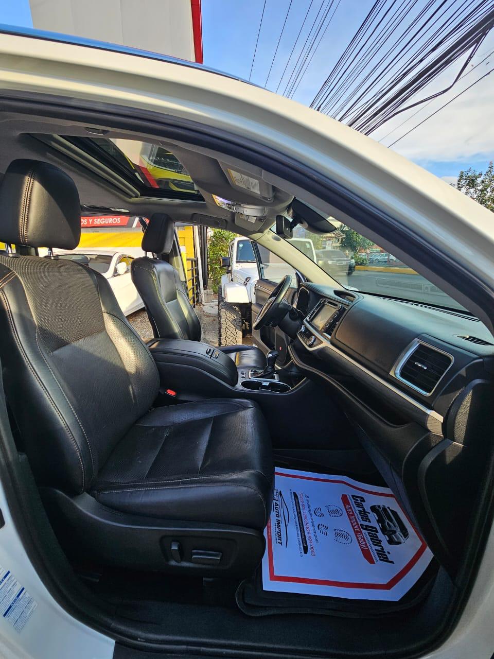 jeepetas y camionetas - Toyota Highlander Limited 2019 8