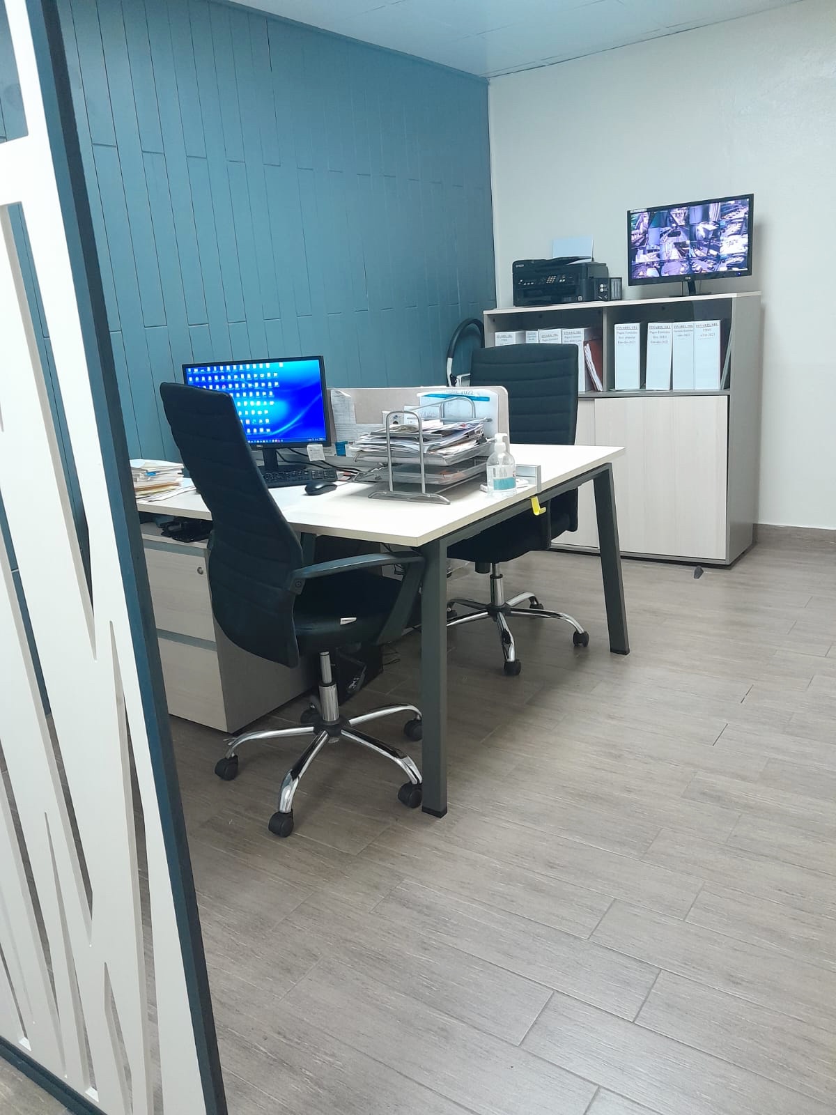 oficinas y locales comerciales - Alquilet oficina en el millon 6