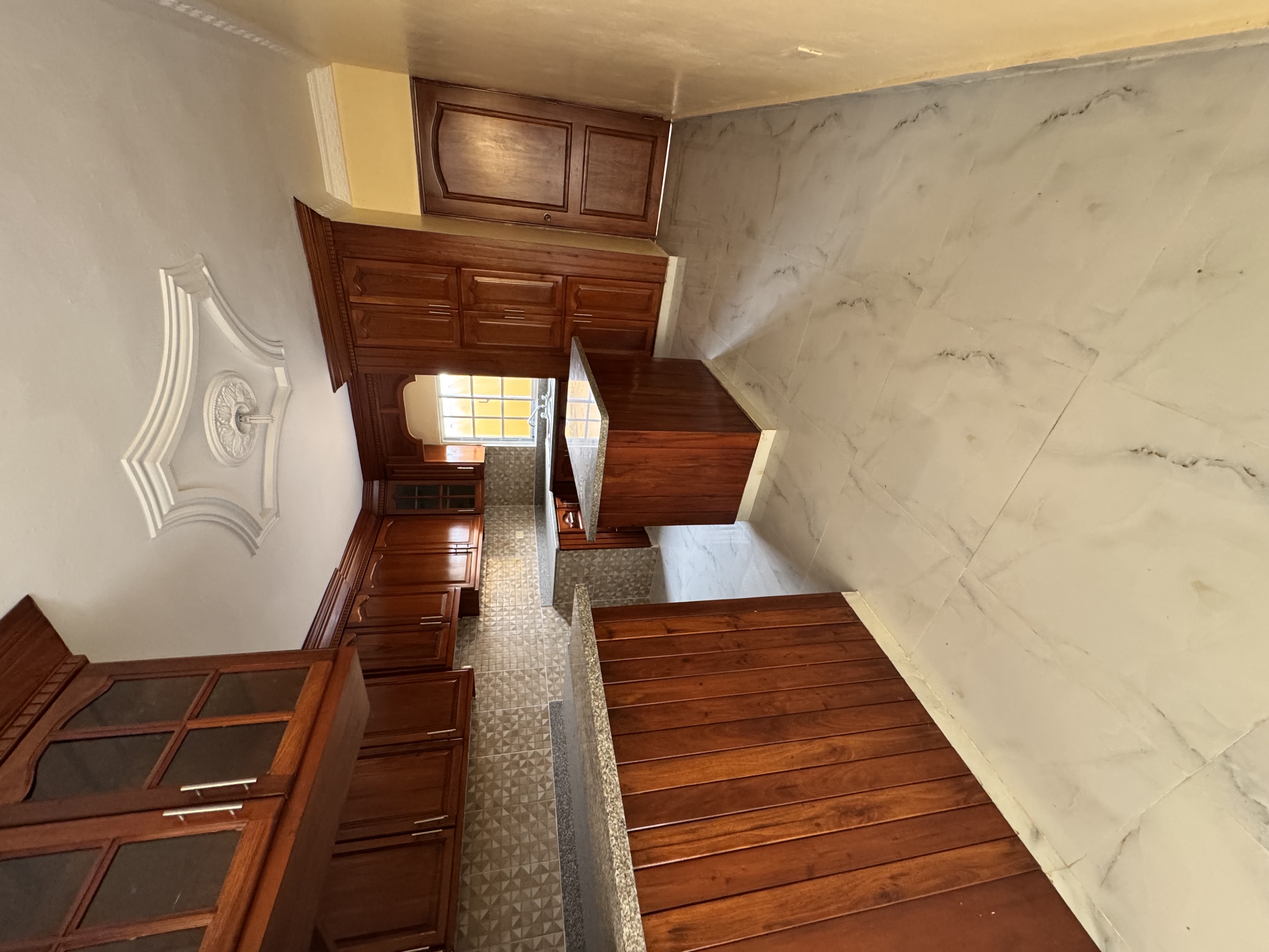 casas - venta de casa en la autopista de san isidro prado oriental con  370mts y 4 hab 3