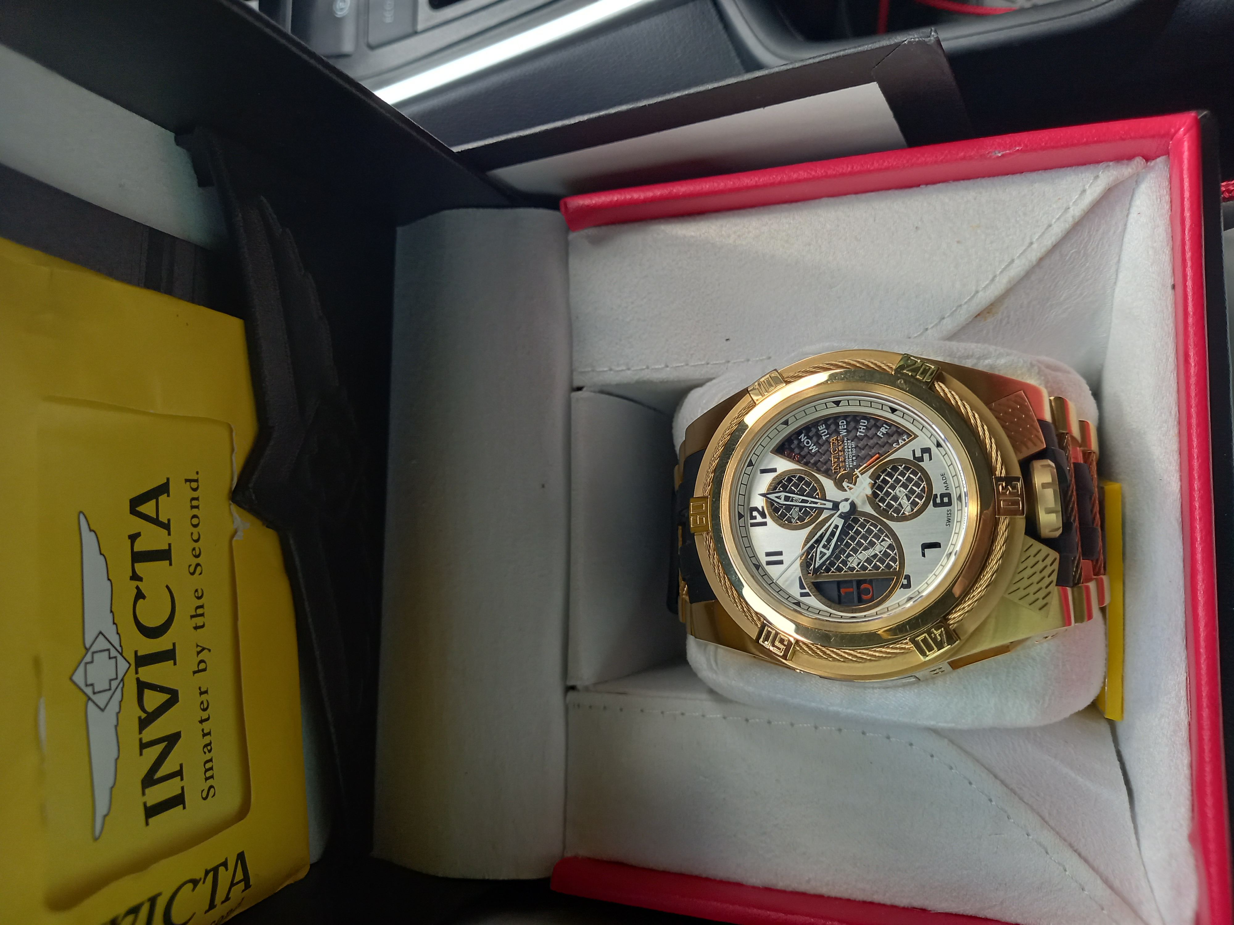 joyas, relojes y accesorios - Vendo Reloj Invicta Bolt Zeus Tria, modelo 16320, Swiss Made, en su caja, 14,000 5