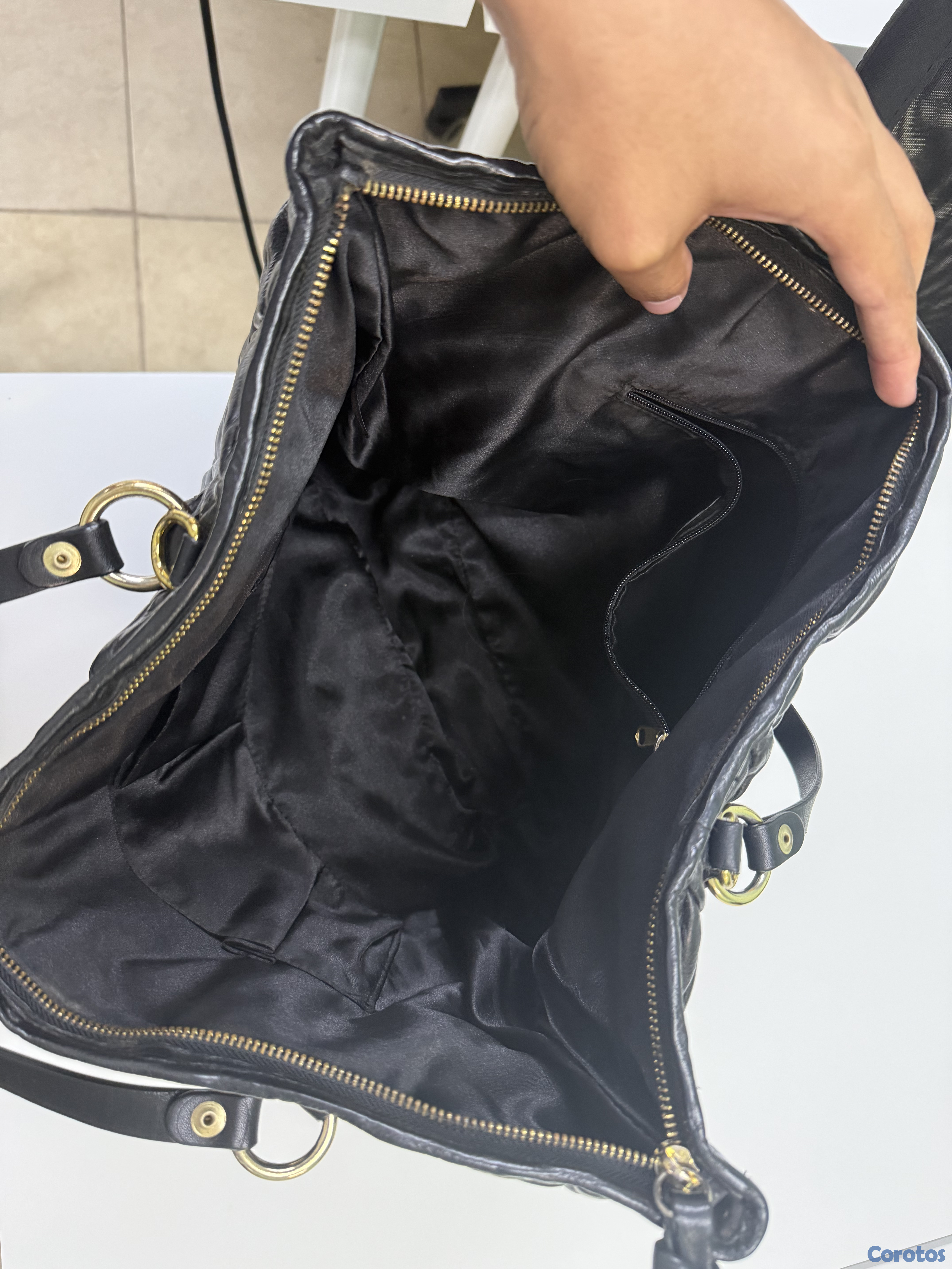 joyas, relojes y accesorios - Cartera Sabina – Estilo moderno y elegancia 3