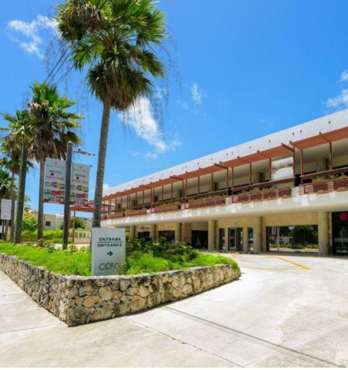 otros inmuebles - Alquiler local en Bávaro próximo a Downtown 4