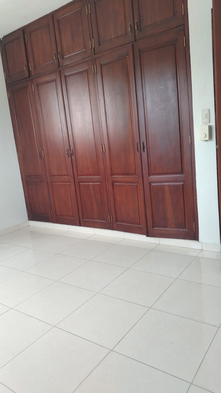 apartamentos - venta de apartamentos grande 3er piso con 2 parqueos Alma rosa 1 Santo Domingo  9