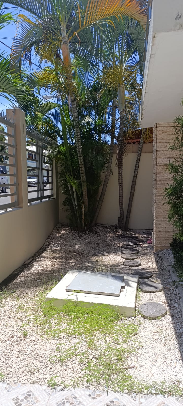apartamentos - Se Alquila Amplia Casa en Los Prados 5