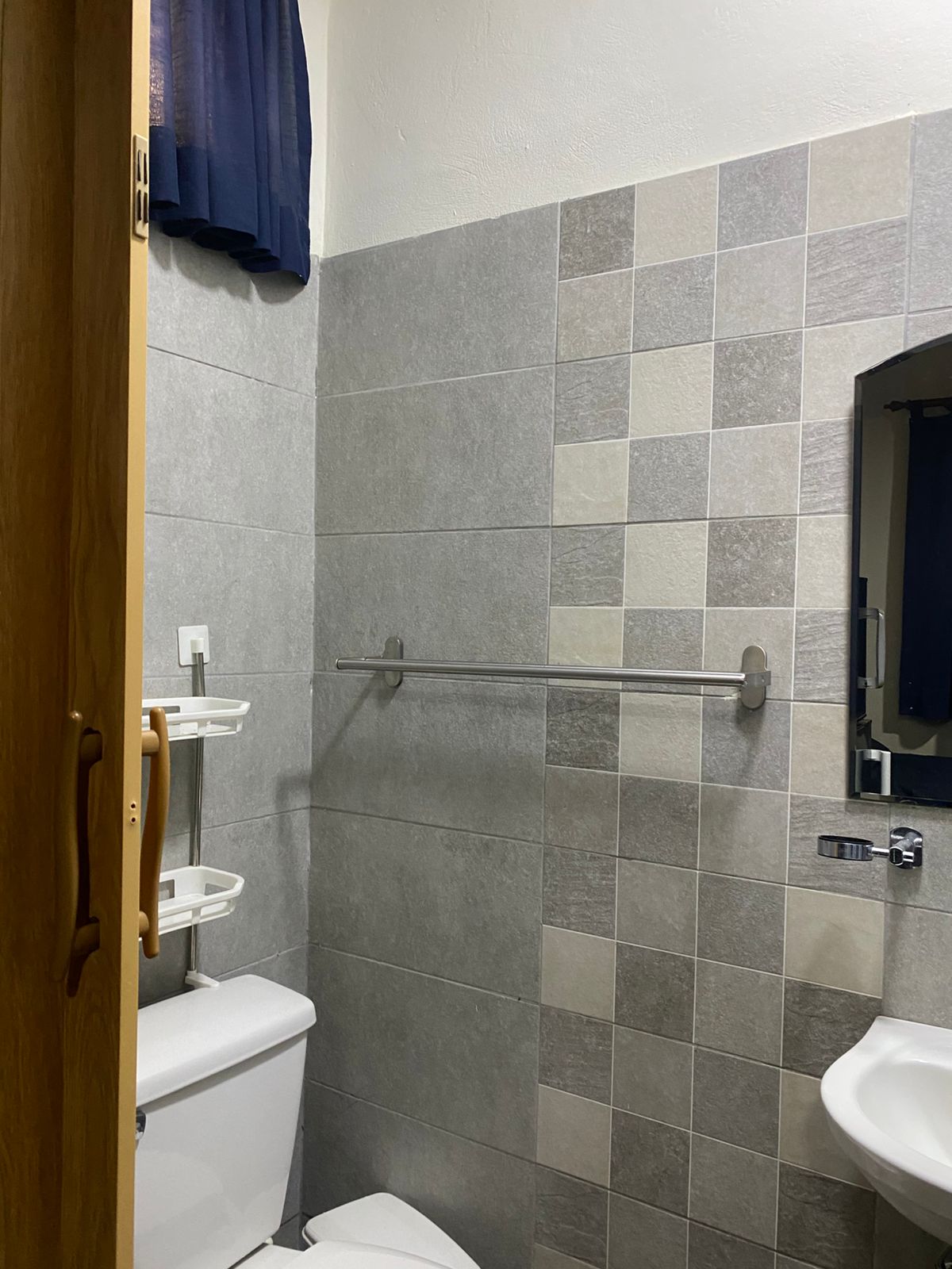 apartamentos - Alquiler Estudio Amueblado, Zona Colonial 5