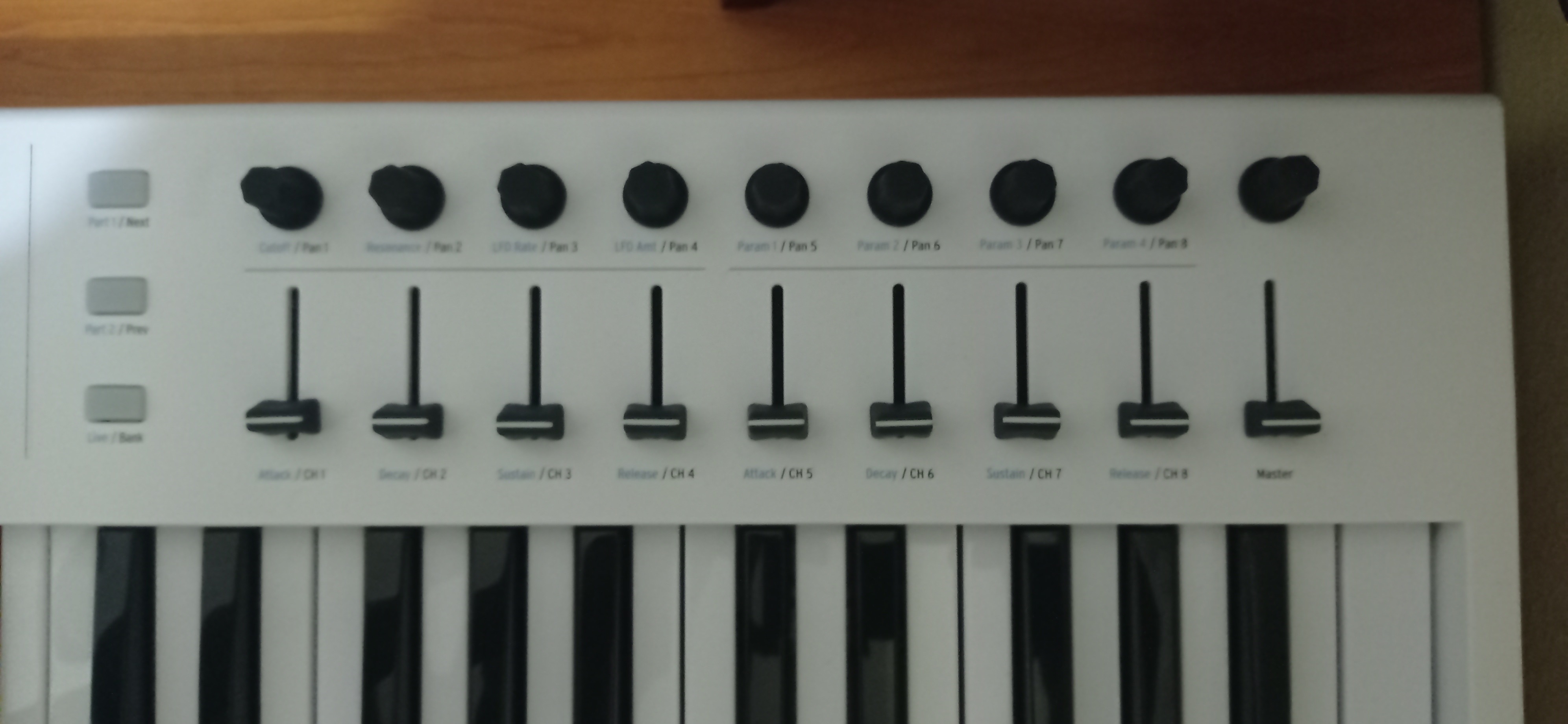 instrumentos musicales - ARTURIA KEYLAB 61 - PIANO - CONTROLADOR MIDI 2