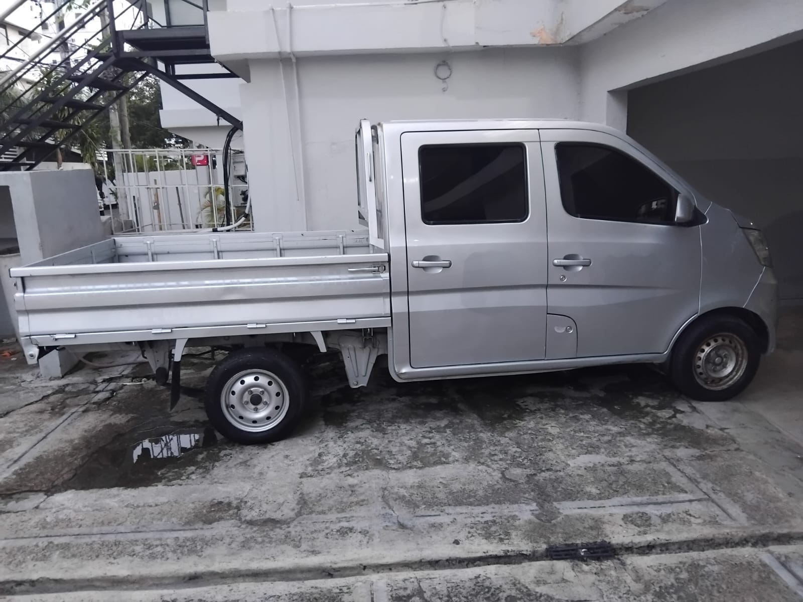 jeepetas y camionetas - La Vendo, El Mejor Precio que podrás encontrar 