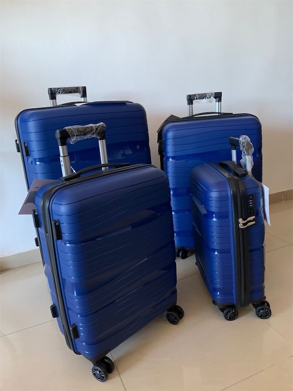 carteras y maletas - Set maletas alta calidad goma ligera. Liquidación Nuevas. Al por mayor y detalle 1