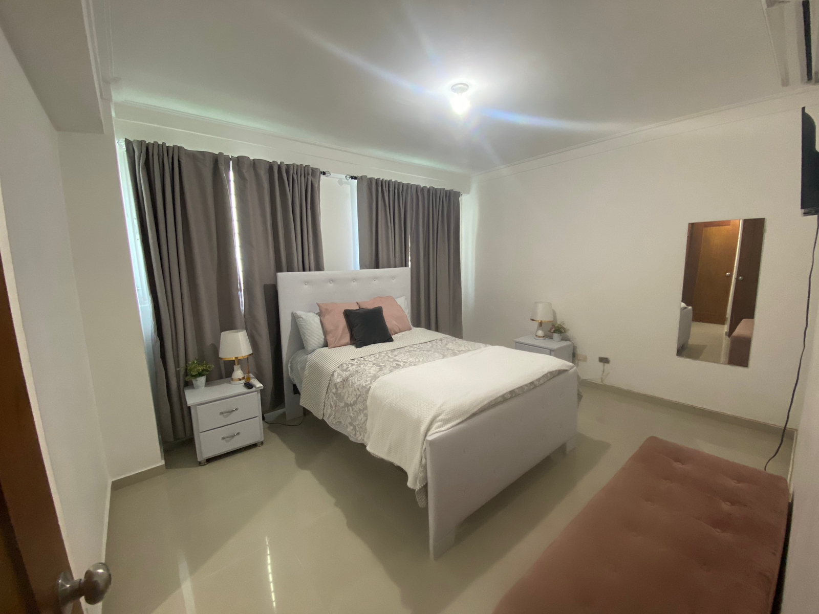 apartamentos - ALQUILER AMPLIO APT EN NACO  6