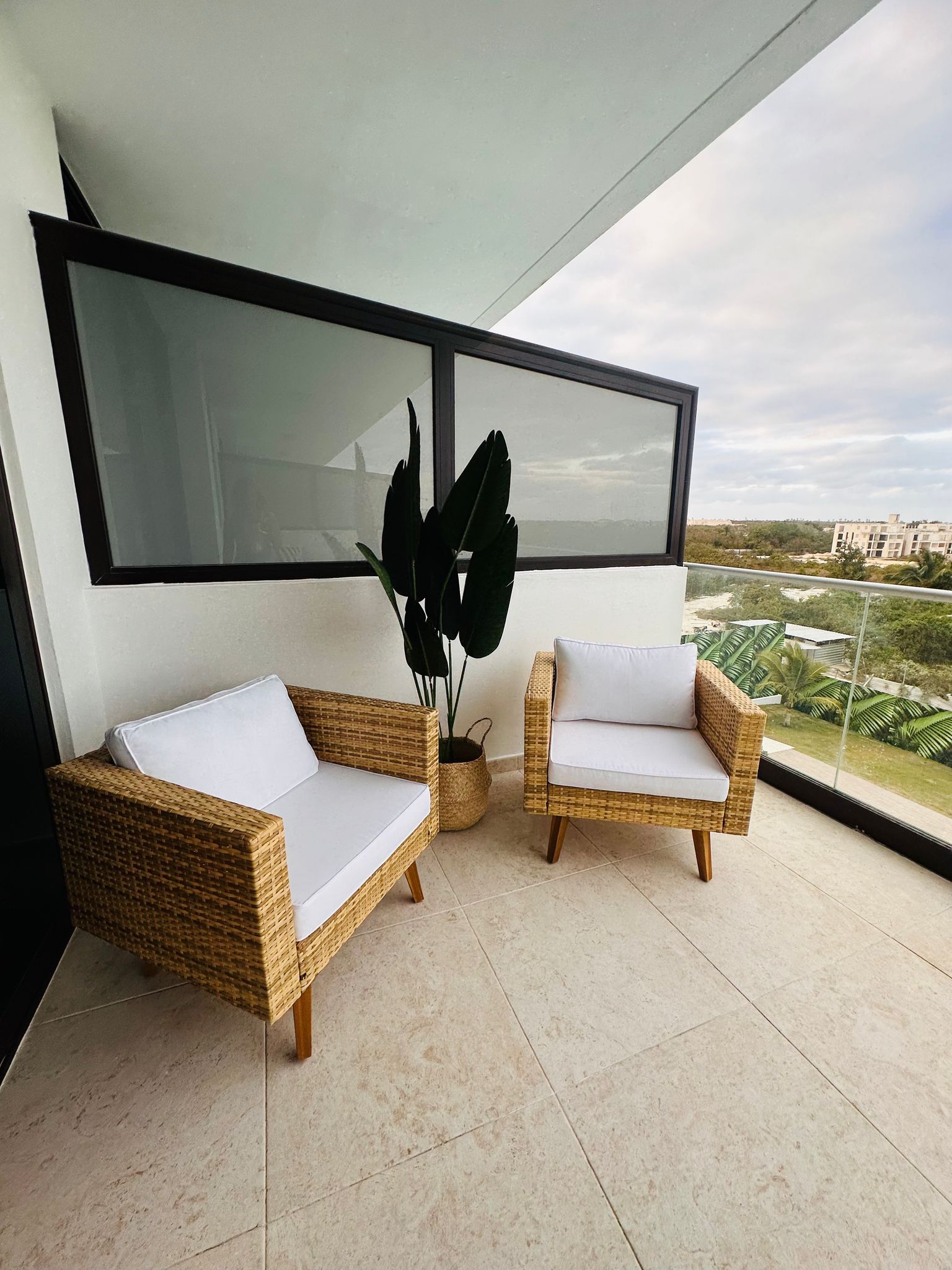 apartamentos - Vive el Lujo en Cana Rock Star – 2H/2B Amueblado con Vista al Golf 5