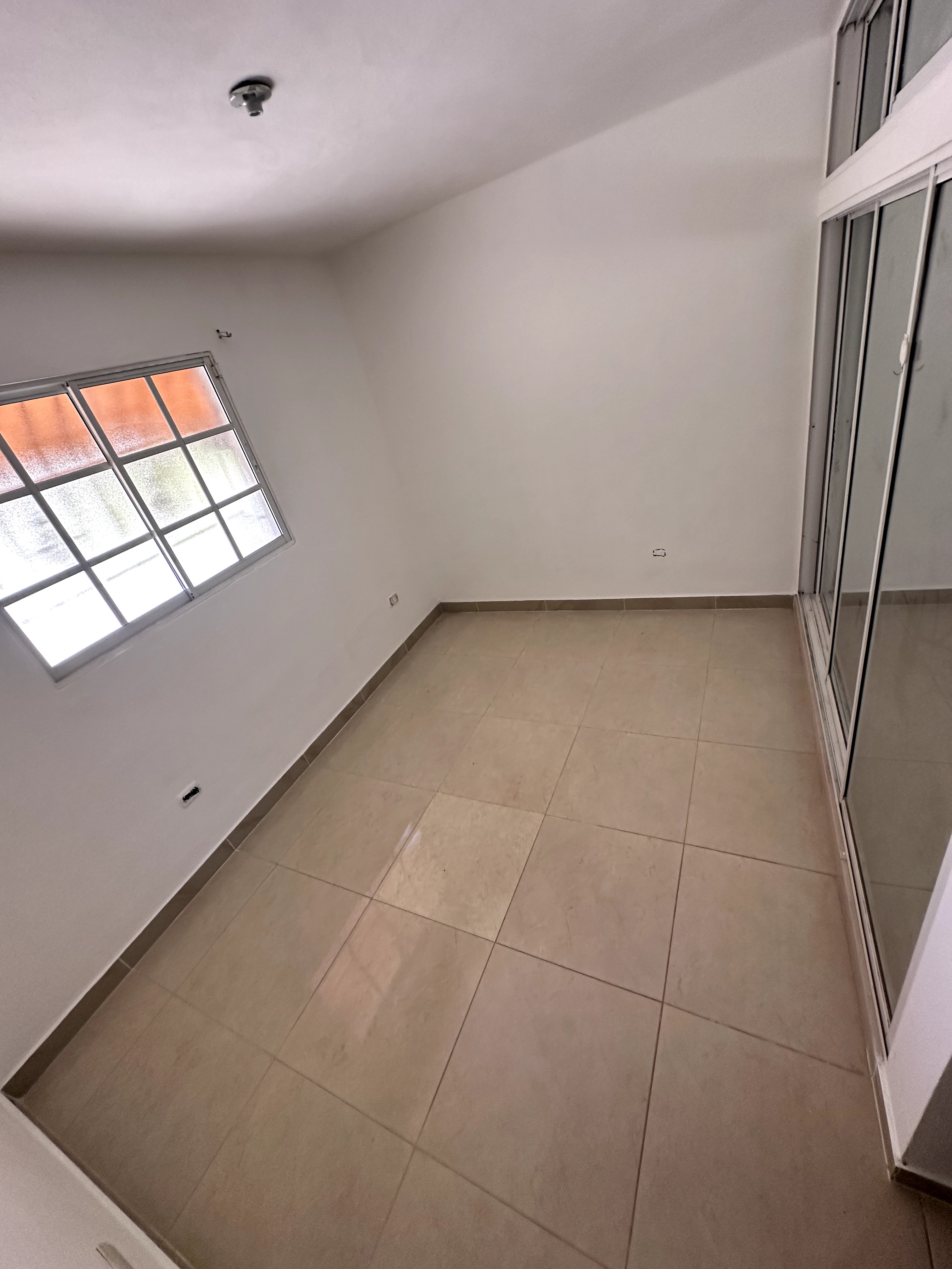 casas - CASA 3 HABITACIONES EN AUTOPISTA DE SAN ISIDRO 4