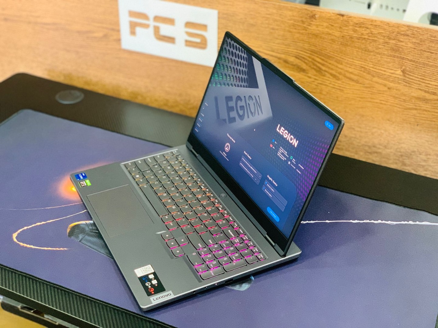 computadoras y laptops - LAPTOP GAMING LENOVO LEGION i7 12TH RTX 3060. 