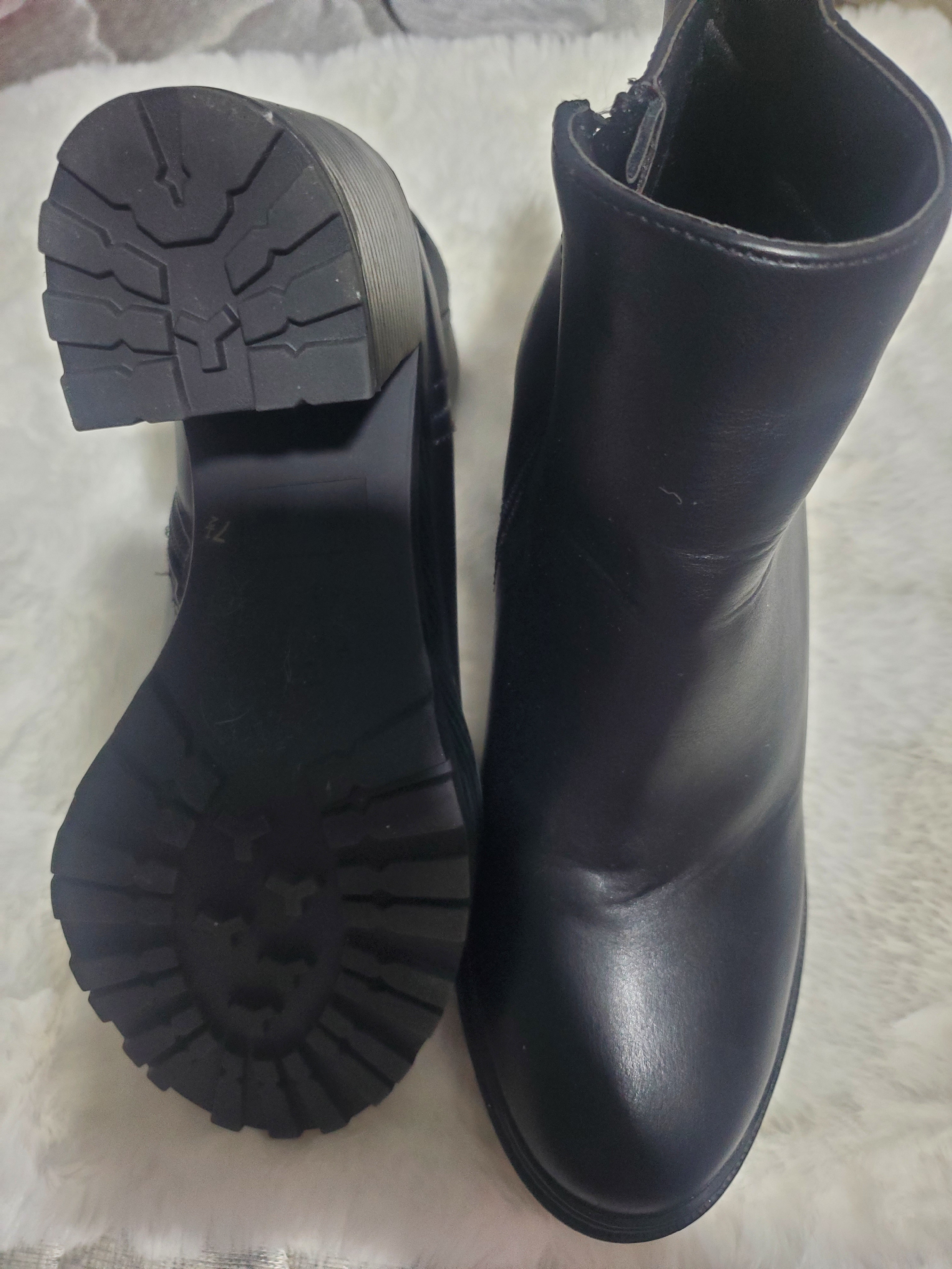 zapatos para mujer - Botas para Damas Atrevidas. 2