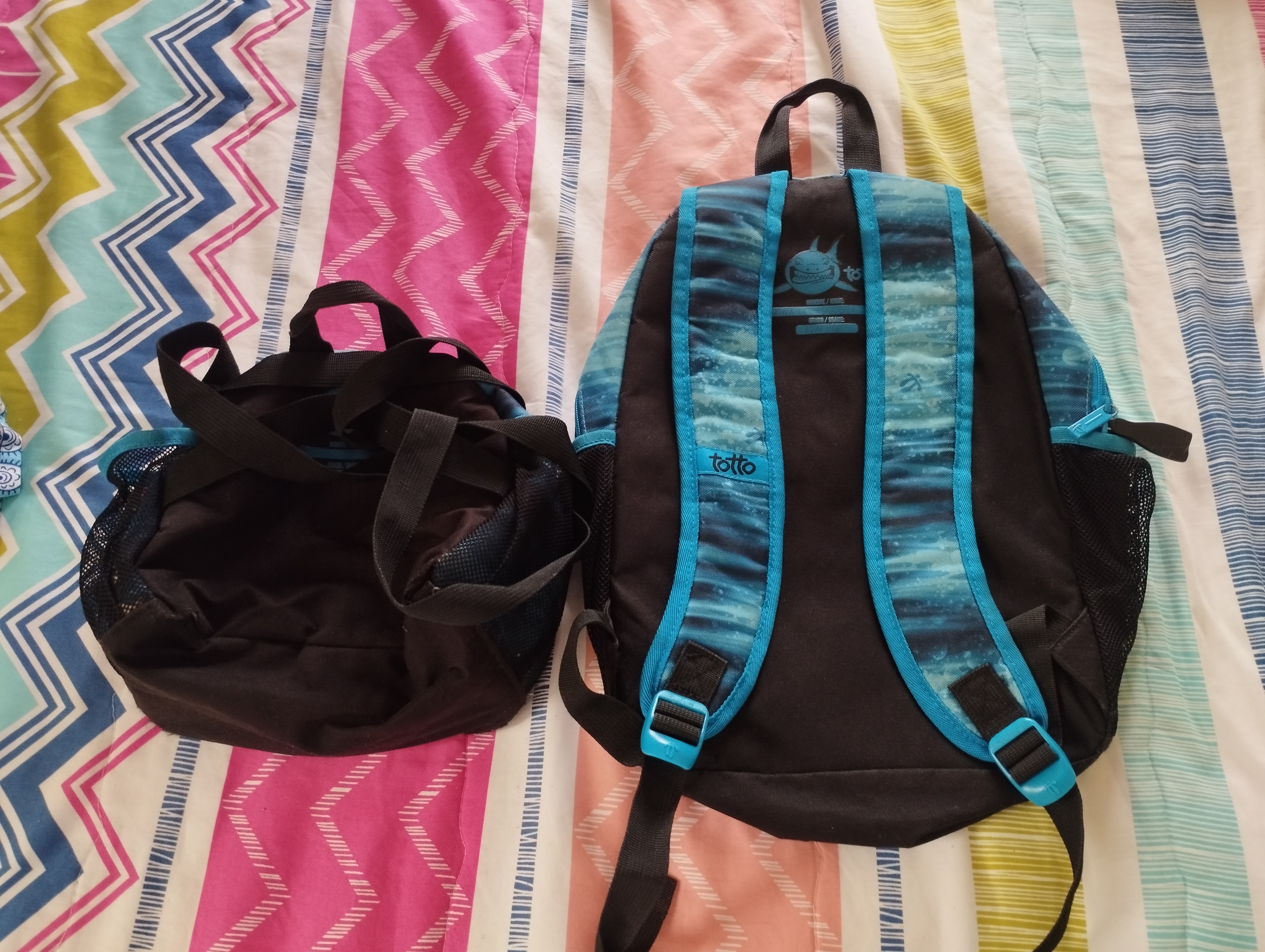 accesorios - Mochila con su lonchera 1