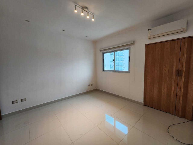 apartamentos - Apartamento en Venta Piantini 5