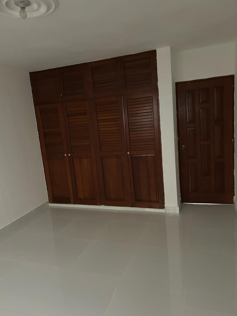 apartamentos - Vendo apartamento remodelado en Bella vista 4