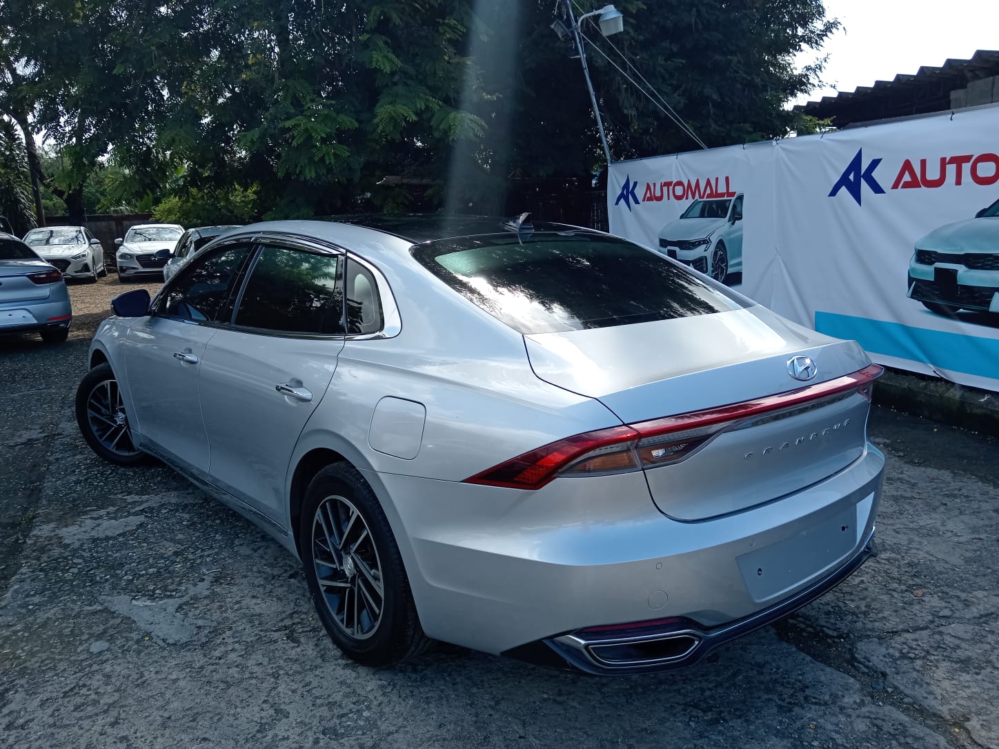 carros - HYUNDAI GRANDEUR 2020 GRIS 4