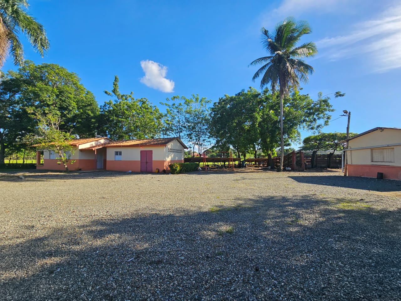 solares y terrenos - Remato Solar en San Francisco de macoris 3