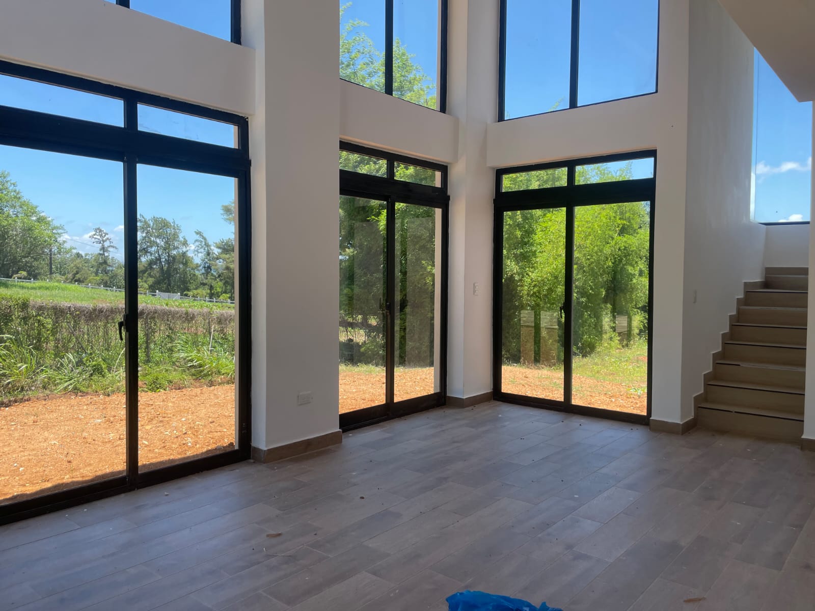 casas vacacionales y villas - Villa 2 Niv.  en fase de terminación en JARABACOA 1